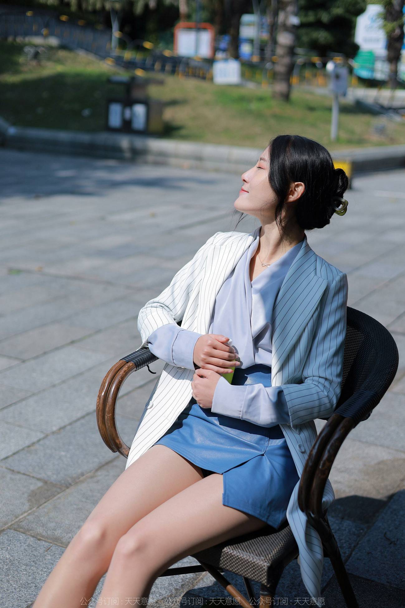 图片[39]-[IESS异思趣向] 2022.04.16 丝享家1061：婉萍《蓝衣女神》[84P] – 速更版-美库