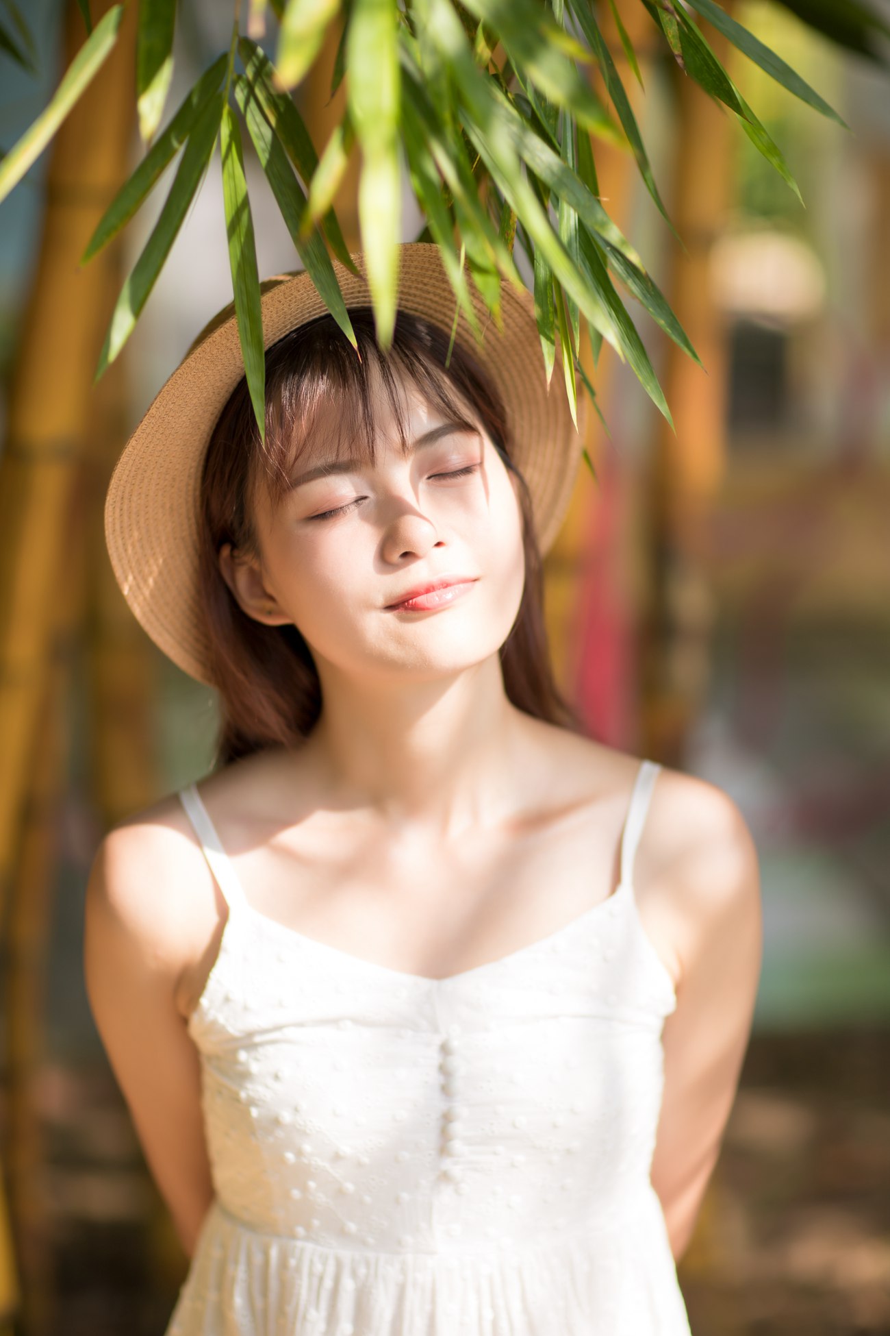 图片[11]-[YITUYU艺图语] 2021.08.23 光照进的地方 晓颖 [23P] – 速更版-美库