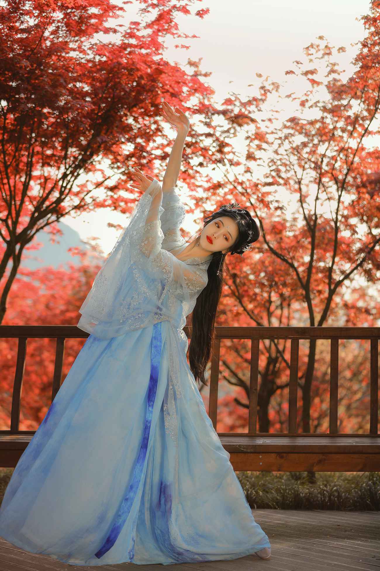 图片[12]-[YITUYU艺图语] 2021.08.23 秋枫萧瑟 吉祥祥 [25P] – 速更版-美库