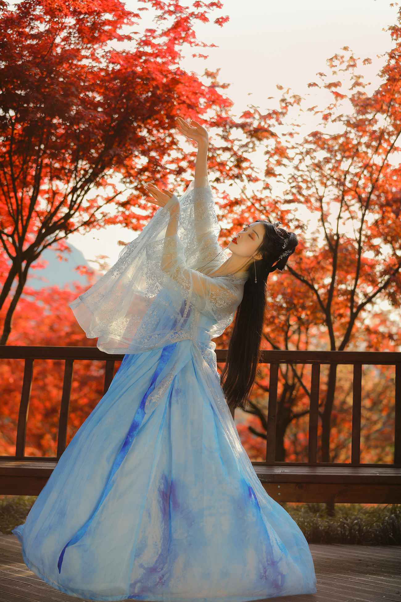 图片[22]-[YITUYU艺图语] 2021.08.23 秋枫萧瑟 吉祥祥 [25P] – 速更版-美库