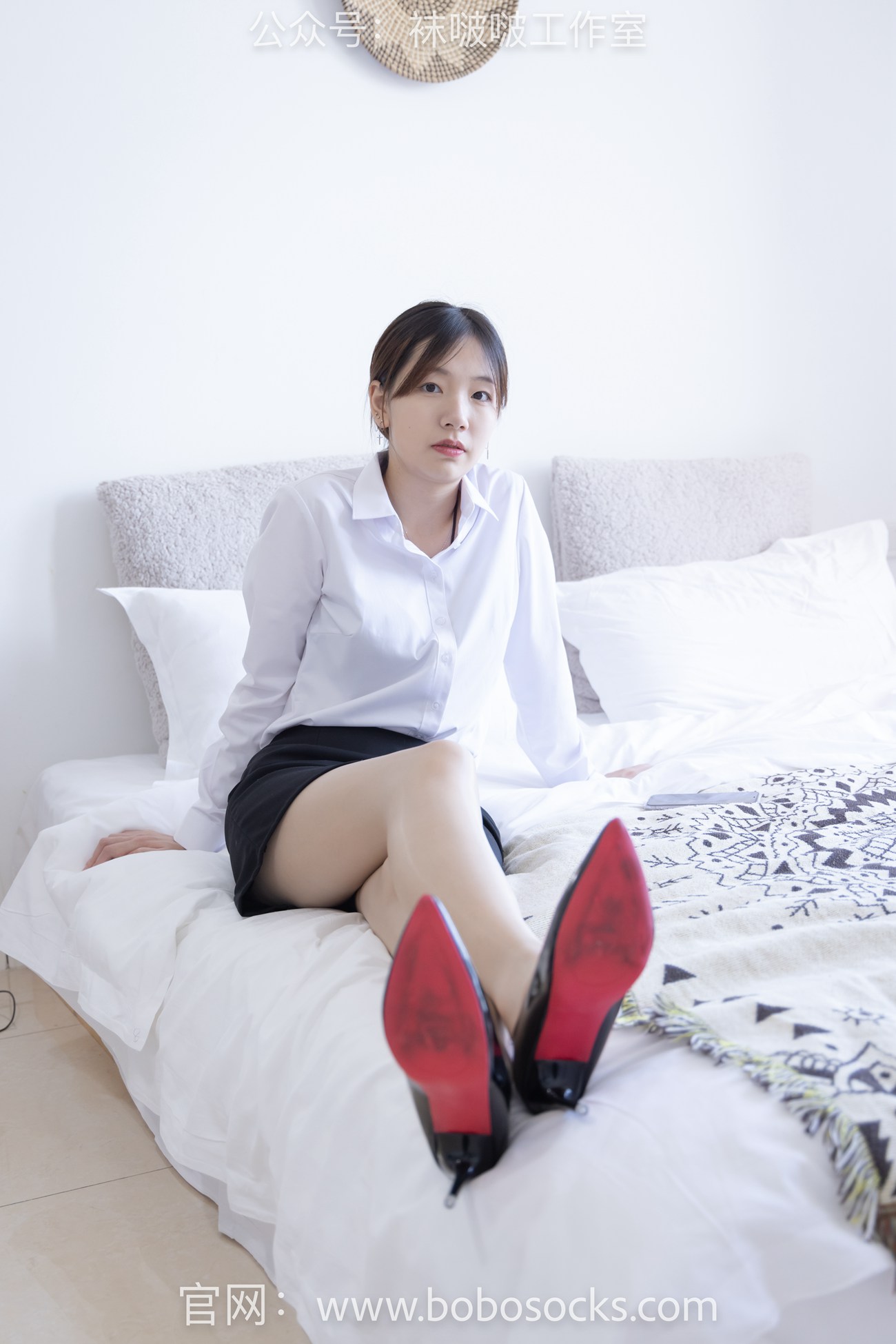 图片[31]-[BoBoSocks袜啵啵]NO.111 小甜豆-高跟鞋、油亮肉丝[134P] – 速更版-美库