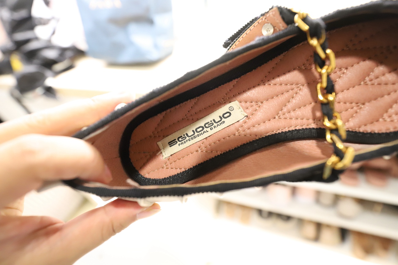 图片[30]-大西瓜爱牙膏-2019 4月活动 模特 空乘 (1)[90P] – 速更版-美库