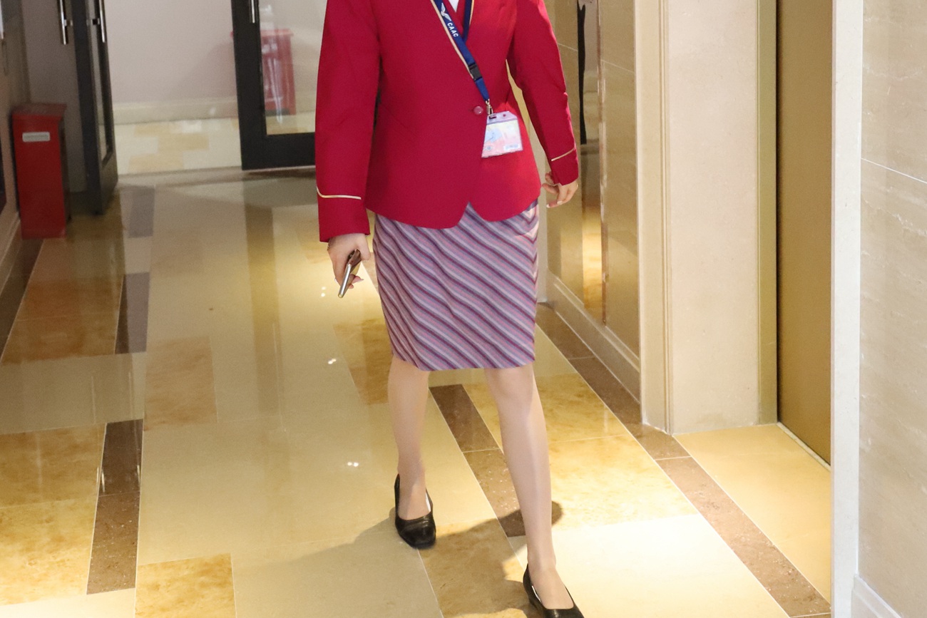 图片[38]-大西瓜爱牙膏-2019 4月活动 模特 空乘 (1)[90P] – 速更版-美库