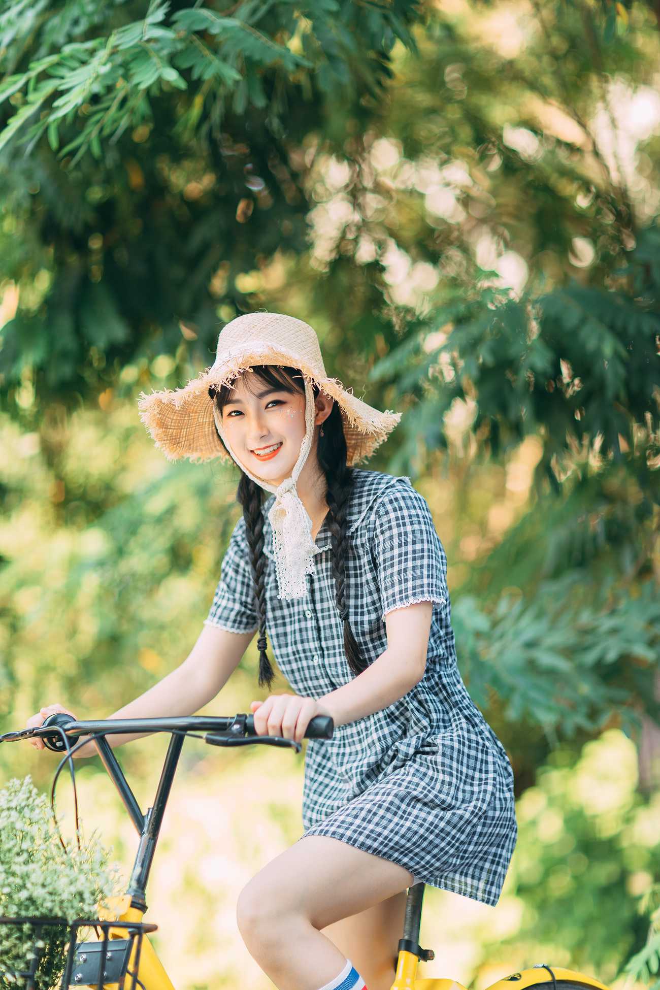 图片[24]-[YITUYU艺图语] 2021.08.24 夏日星期天 小明 [33P] – 速更版-美库