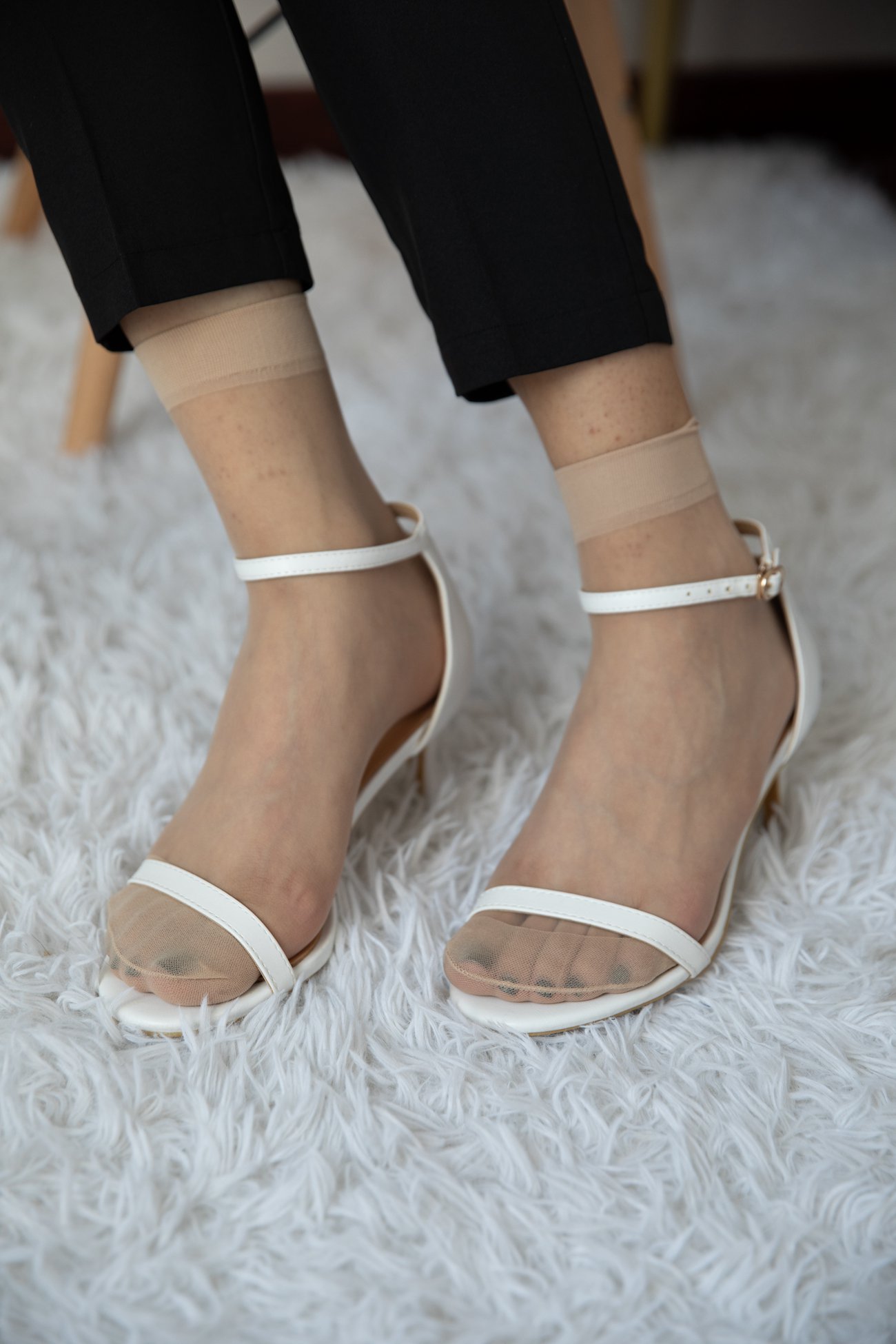 图片[23]-物恋传媒 NO.503 elise-夏日花海[164P] – 速更版-美库