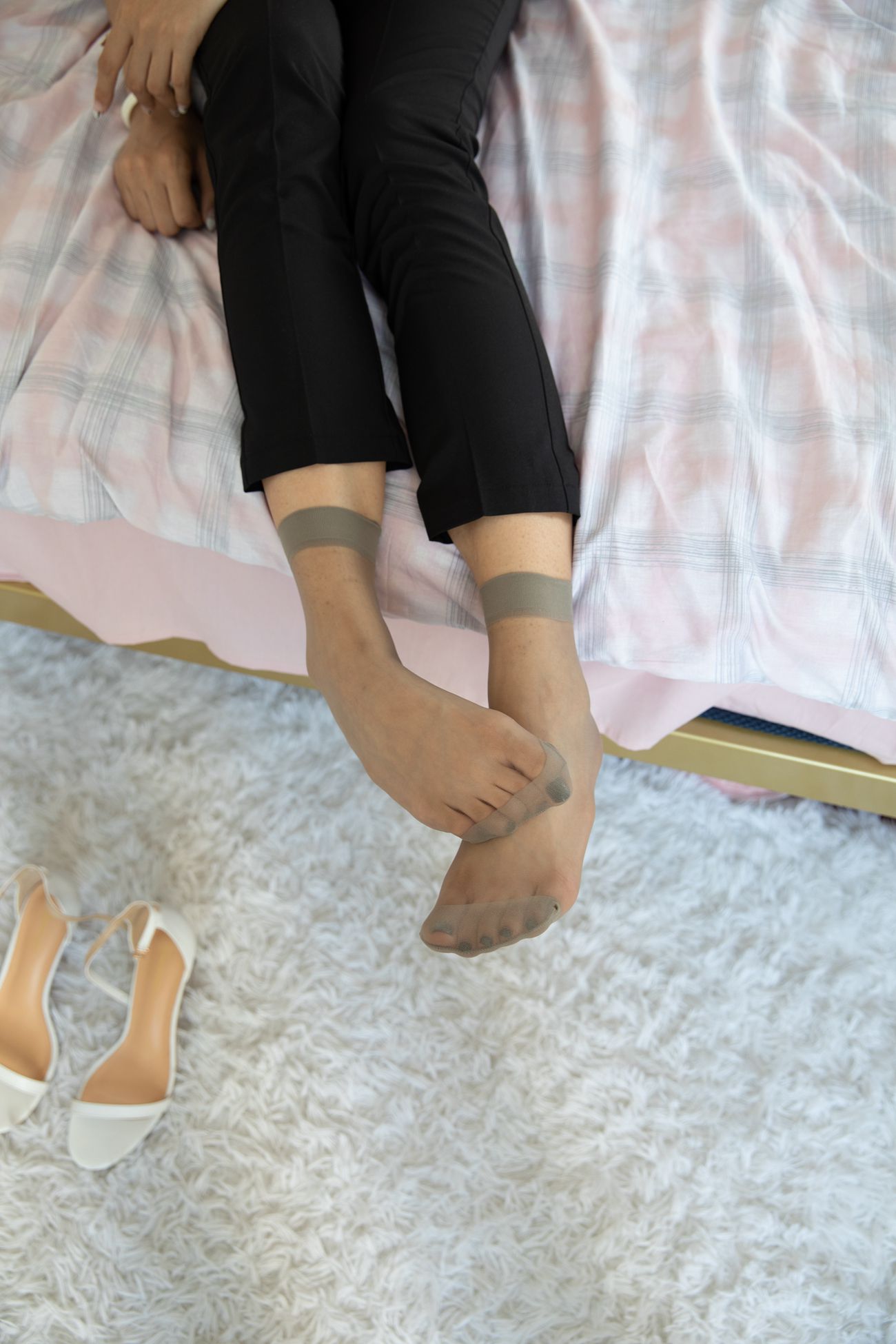 图片[145]-物恋传媒 NO.503 elise-夏日花海[164P] – 速更版-美库