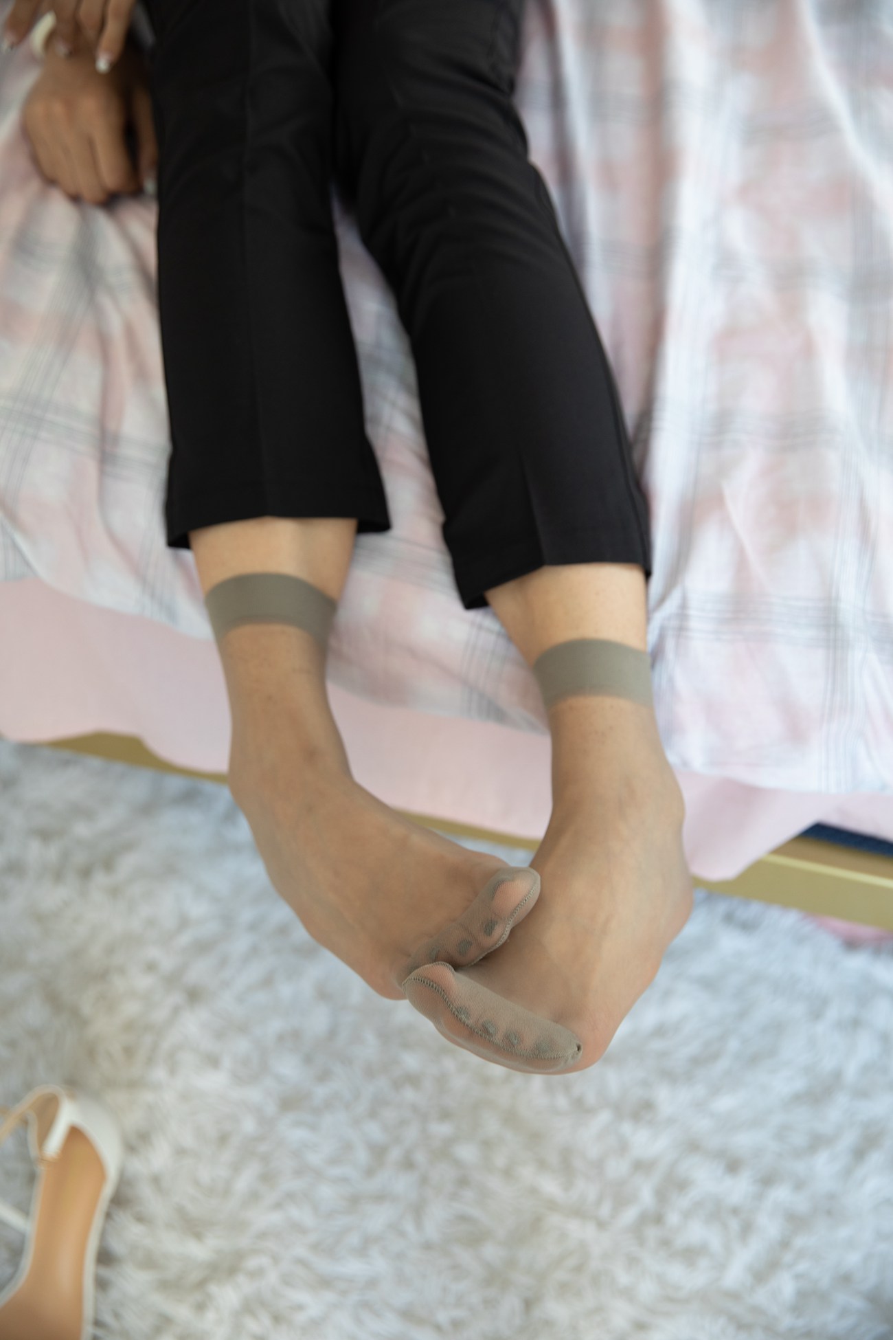 图片[146]-物恋传媒 NO.503 elise-夏日花海[164P] – 速更版-美库