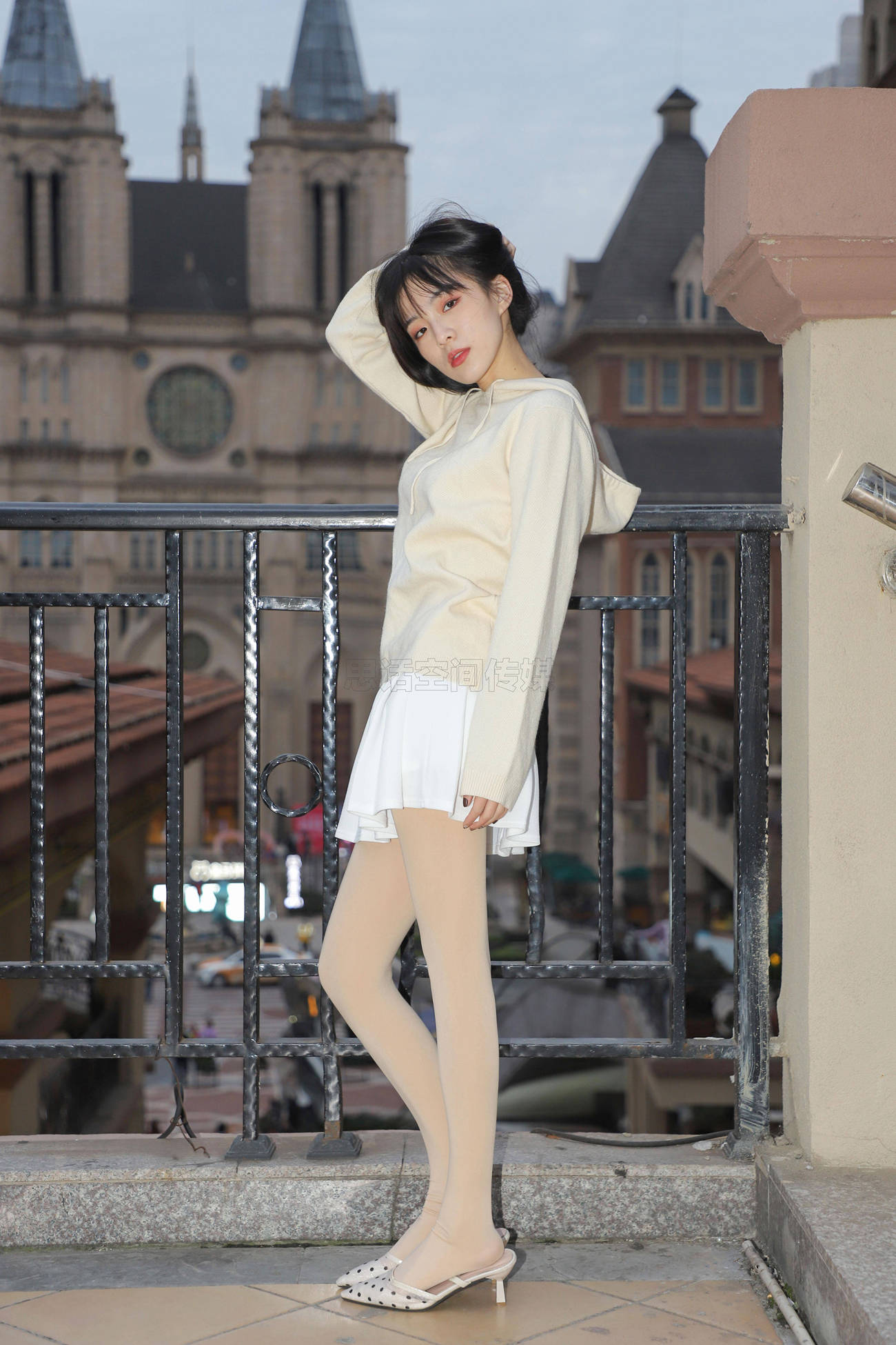 图片[10]-[SiHua思话]SJ058 小狐狸 步行街日系软妹[44P] – 速更版-美库