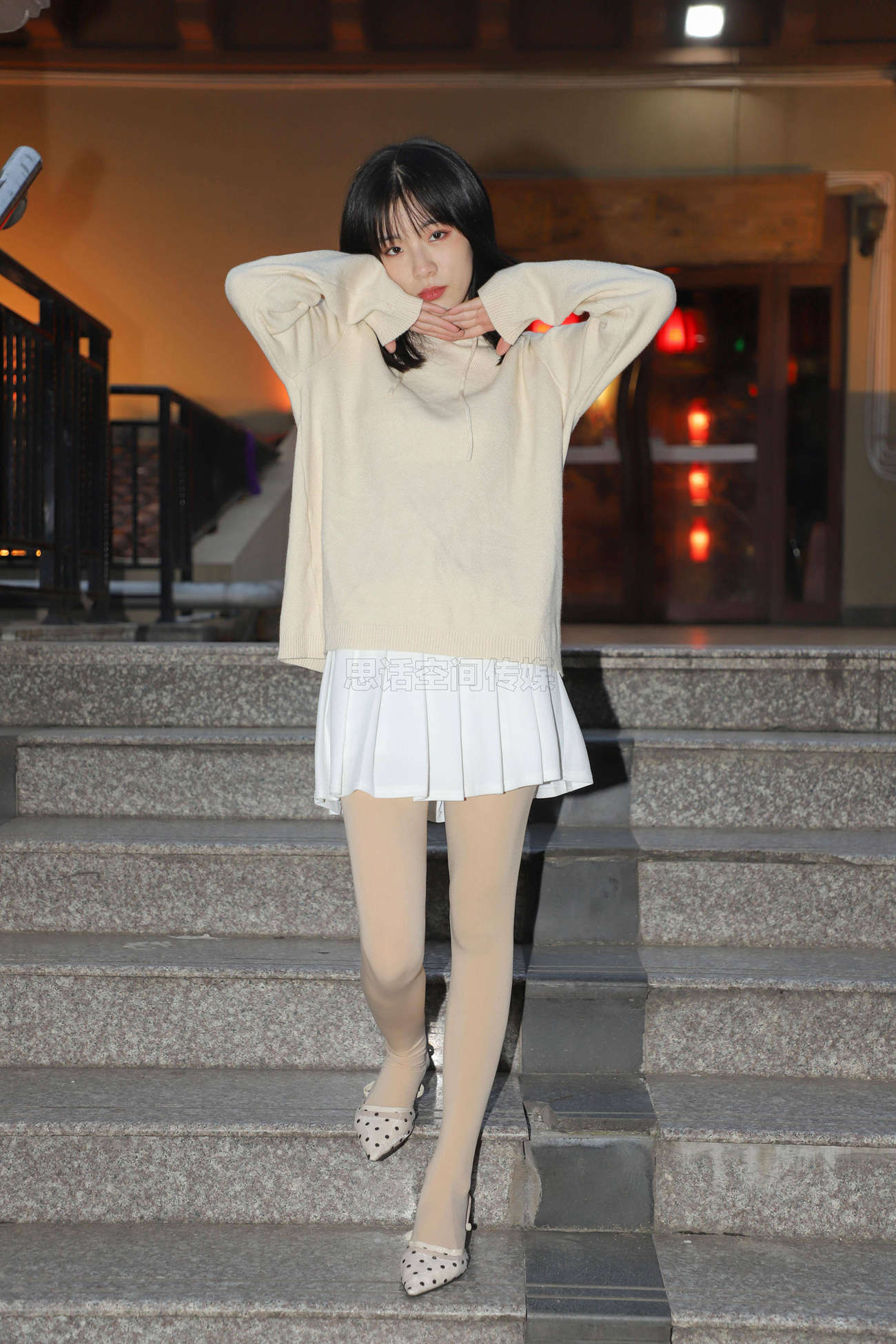 图片[21]-[SiHua思话]SJ058 小狐狸 步行街日系软妹[44P] – 速更版-美库
