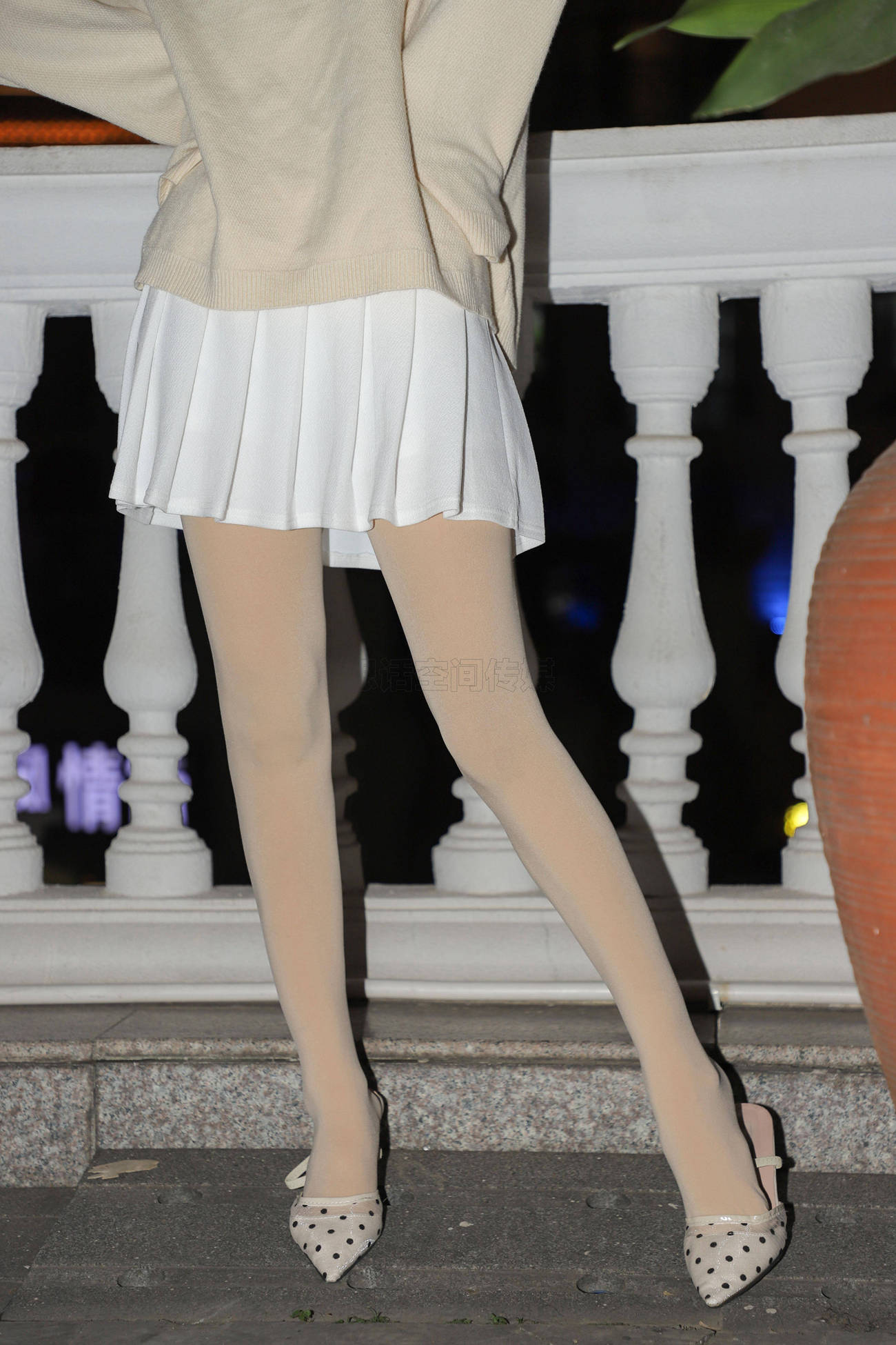 图片[39]-[SiHua思话]SJ058 小狐狸 步行街日系软妹[44P] – 速更版-美库