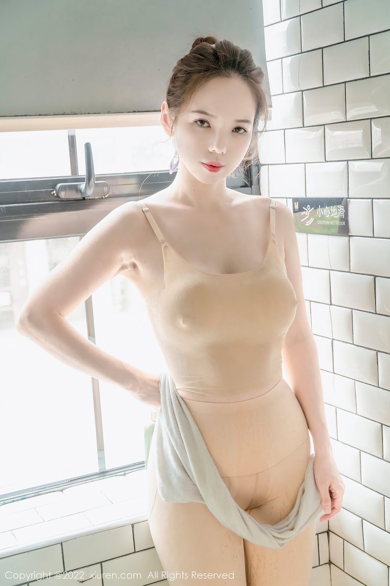 图片[41]-[XiuRen秀人网] 2022.07.04 No.5221 大美媚京 美腿美臀[57P] – 速更版-美库