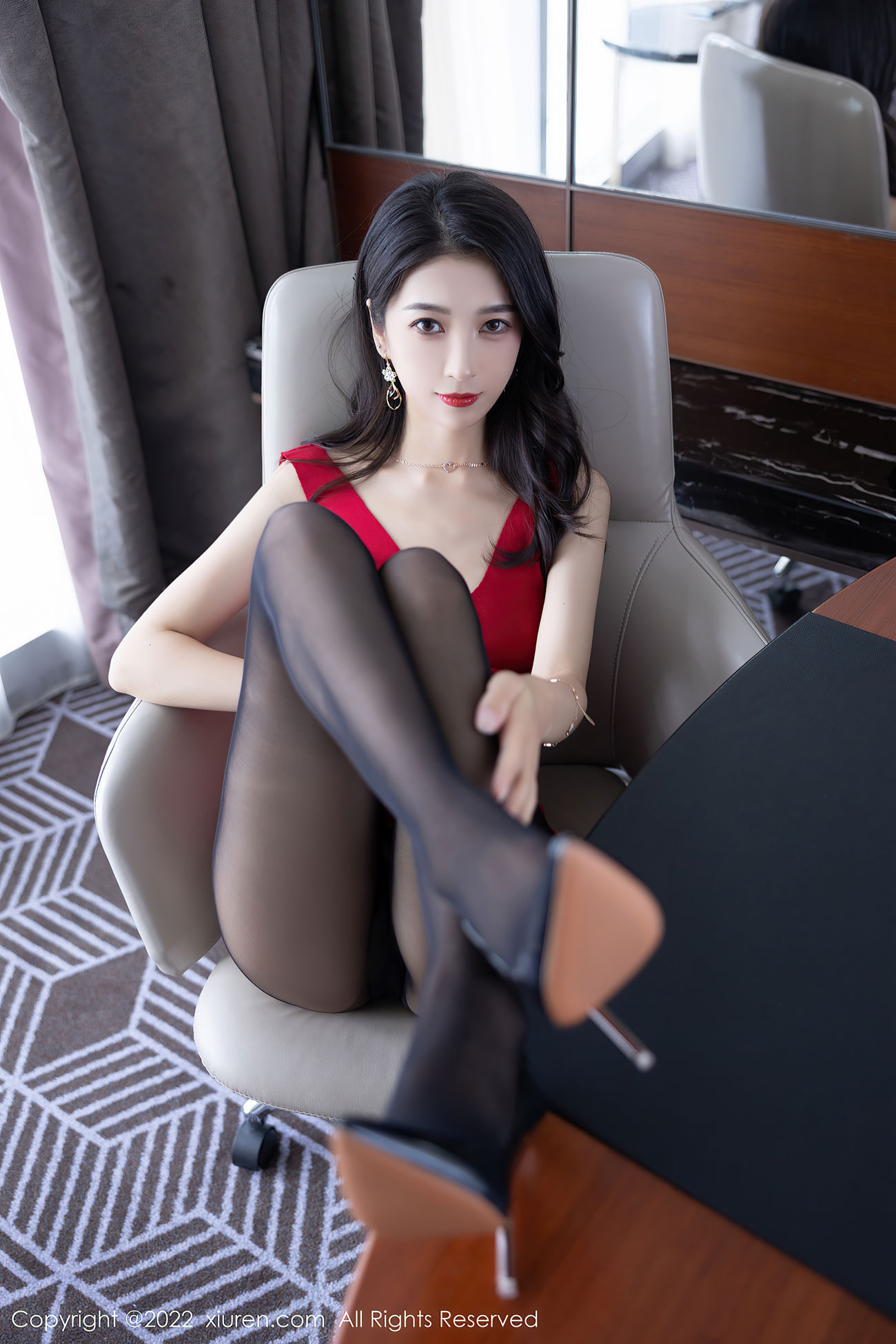 图片[44]-[XiuRen秀人网] 2022.07.04 No.5223 林乐一 黑丝美腿[78P] – 速更版-美库