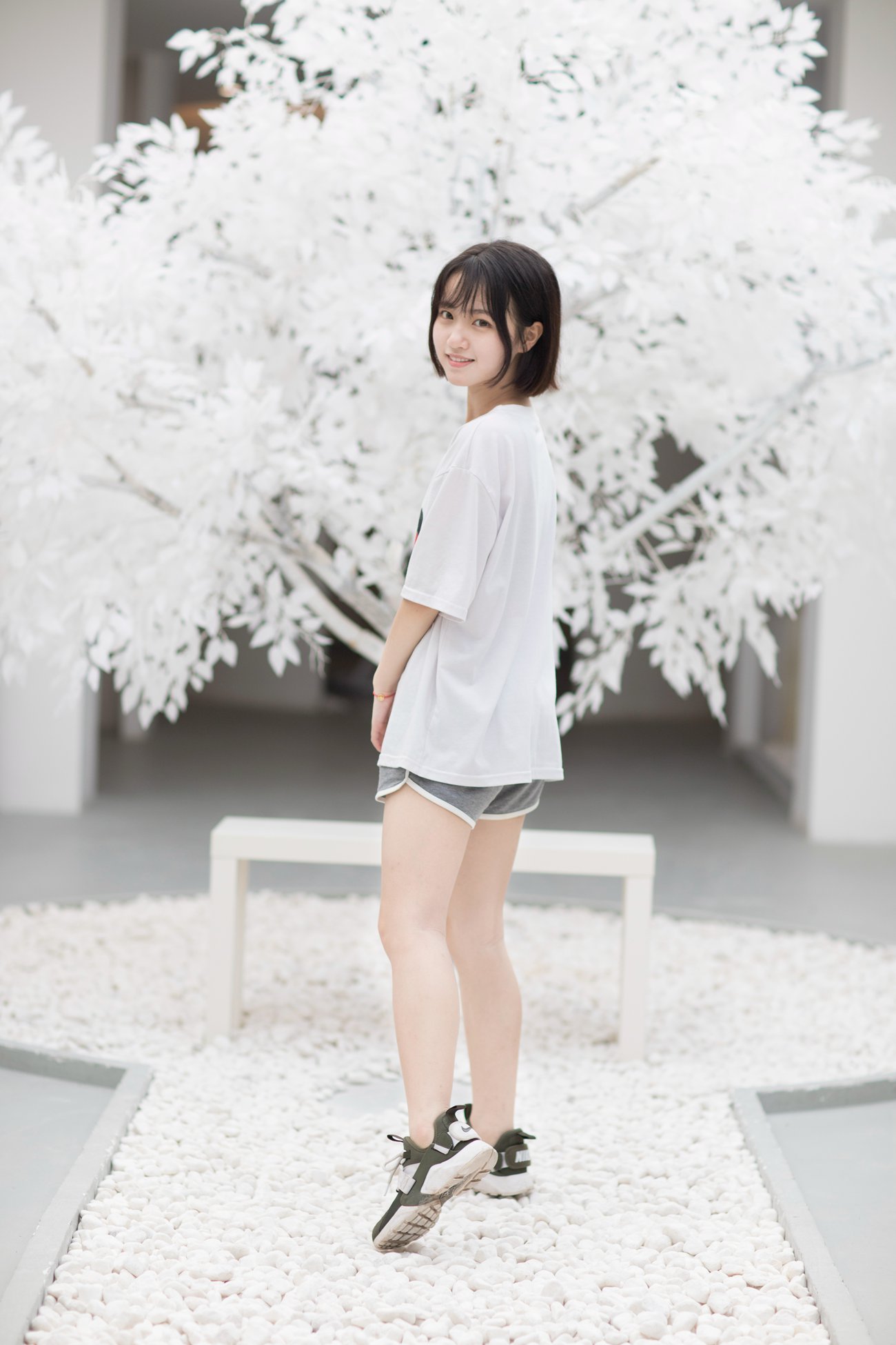 图片[20]-[YITUYU艺图语] 2021.08.26 十八岁 二妹 [24P] – 速更版-美库