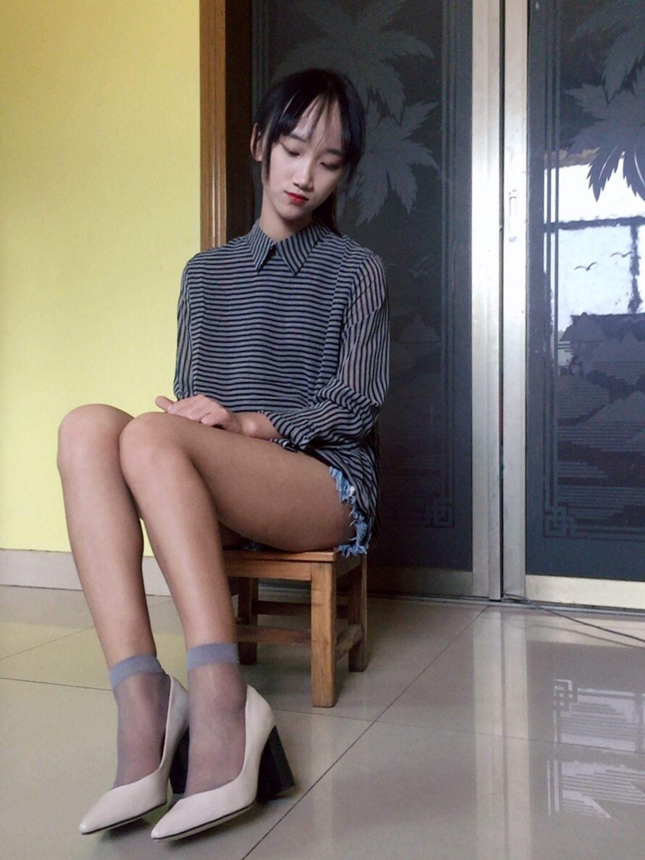 图片[16]-学妹校园寝室短丝系列044 杨柳[124P] – 速更版-美库