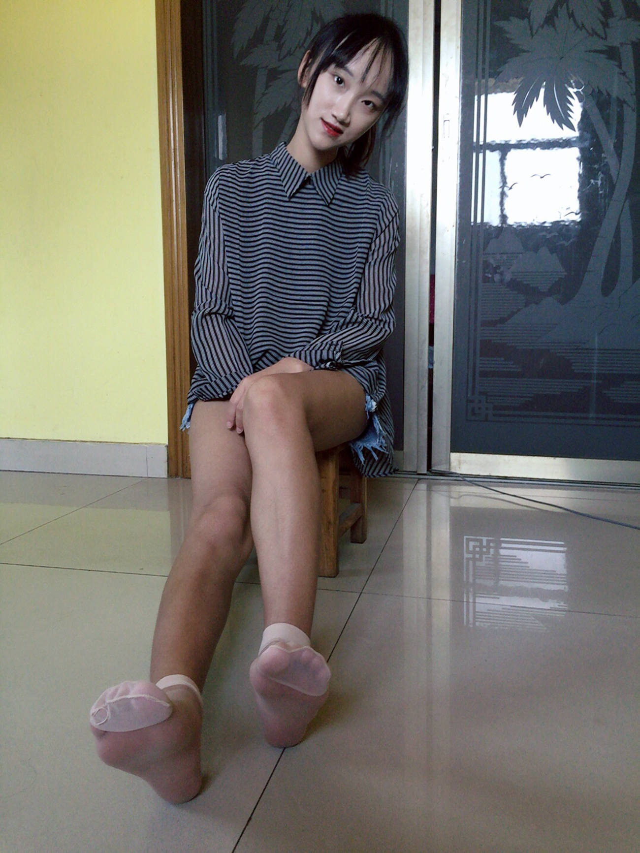 图片[33]-学妹校园寝室短丝系列044 杨柳[124P] – 速更版-美库