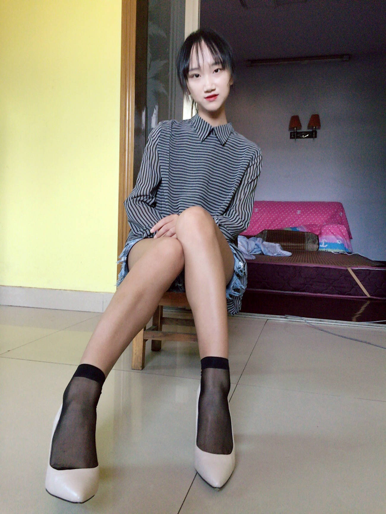 图片[53]-学妹校园寝室短丝系列044 杨柳[124P] – 速更版-美库