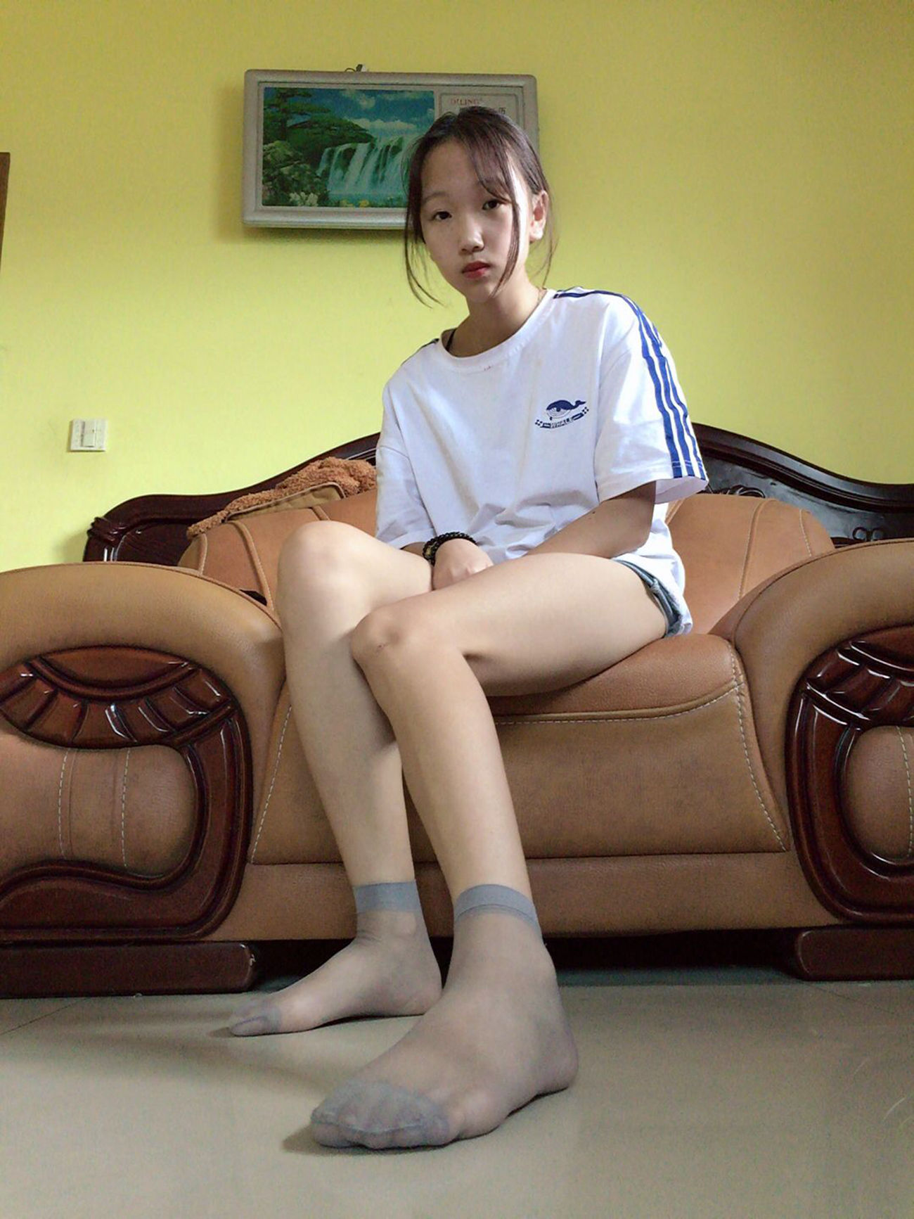 图片[105]-学妹校园寝室短丝系列044 杨柳[124P] – 速更版-美库