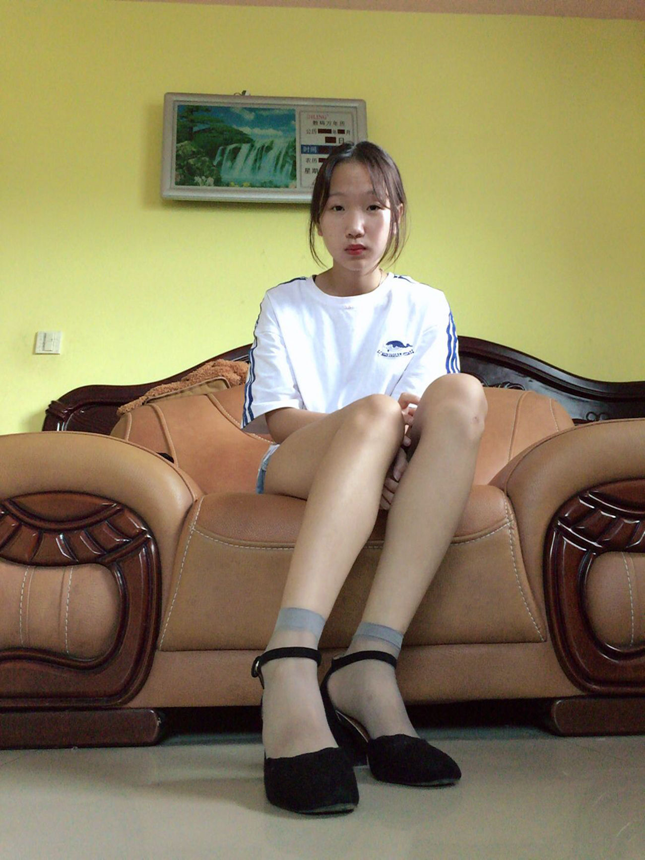 图片[108]-学妹校园寝室短丝系列044 杨柳[124P] – 速更版-美库