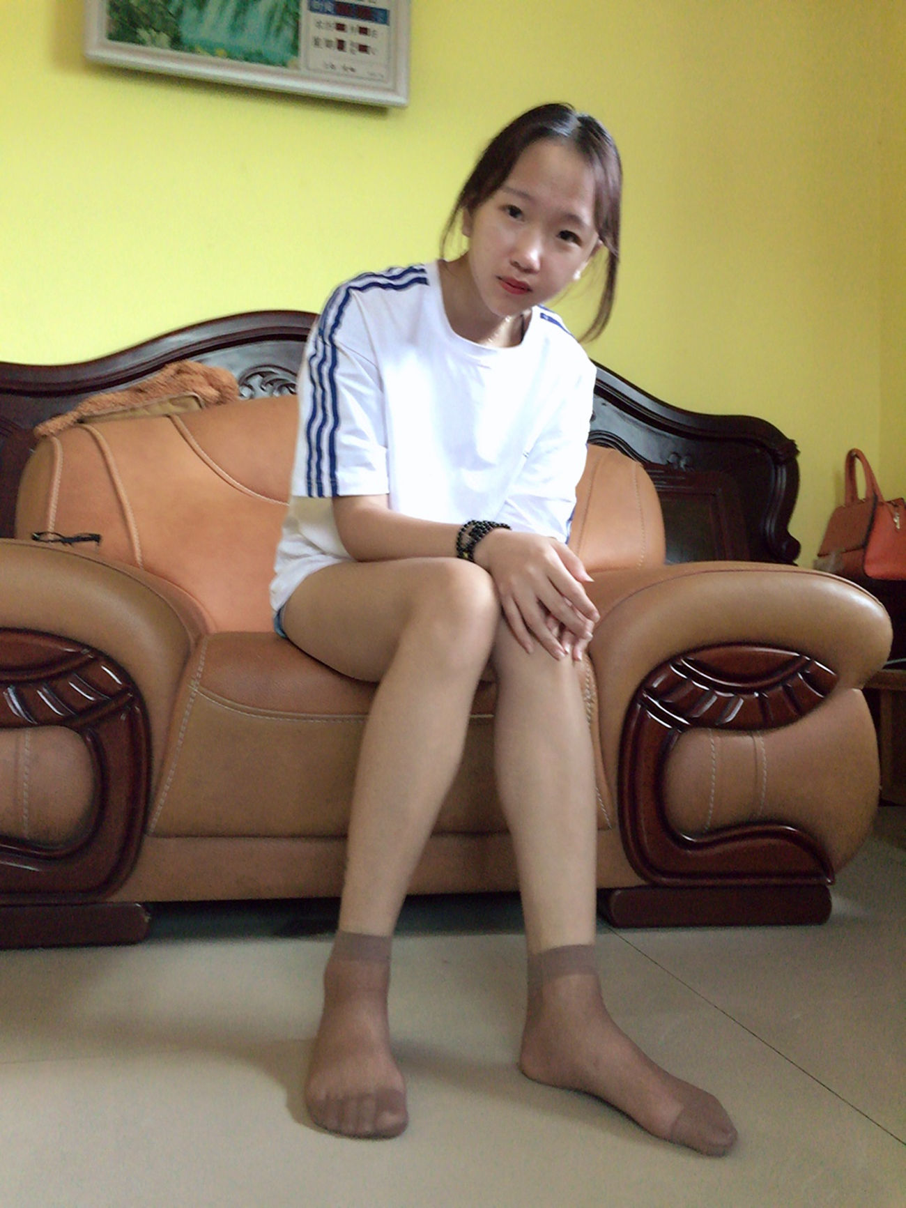 图片[116]-学妹校园寝室短丝系列044 杨柳[124P] – 速更版-美库