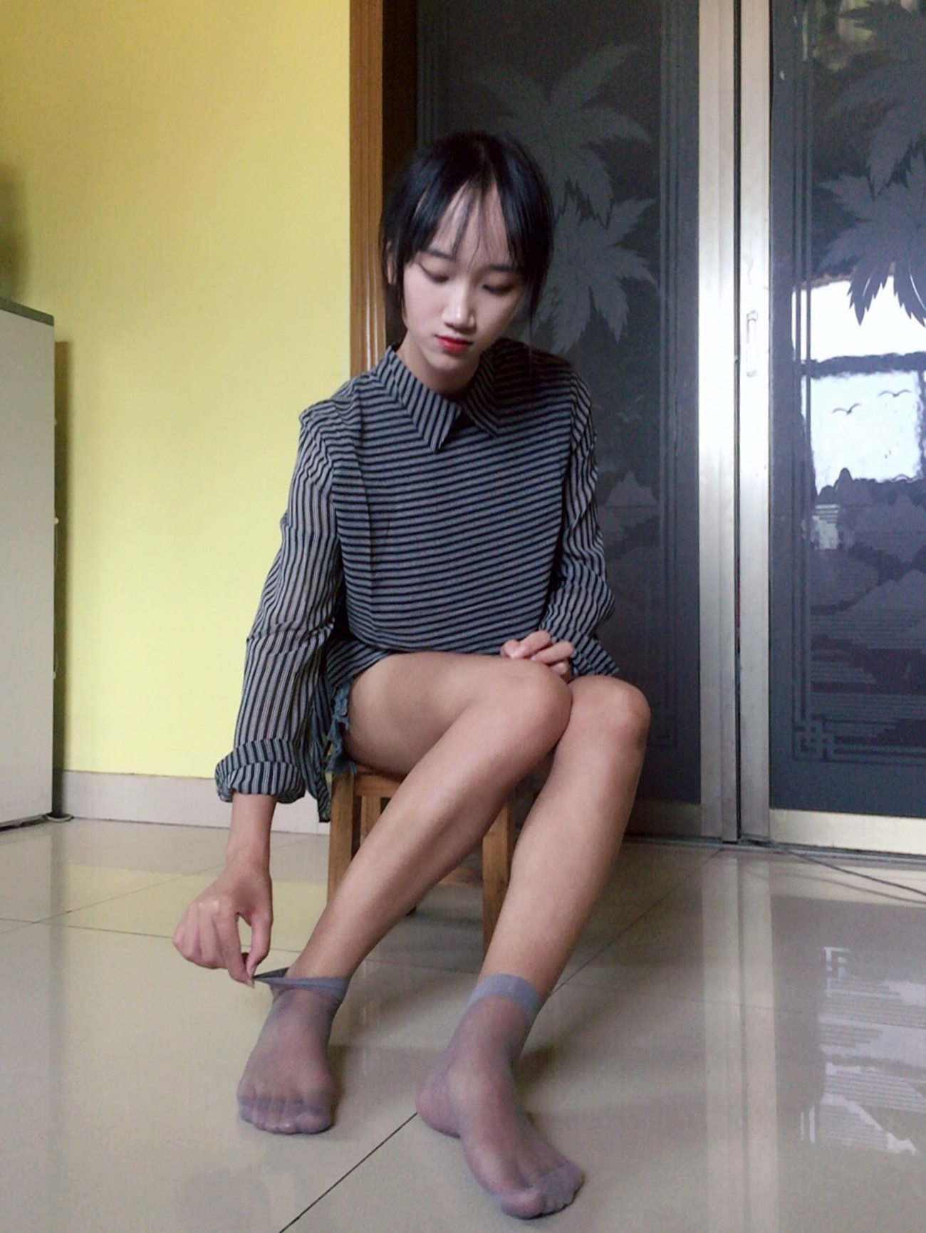 图片[119]-学妹校园寝室短丝系列044 杨柳[124P] – 速更版-美库