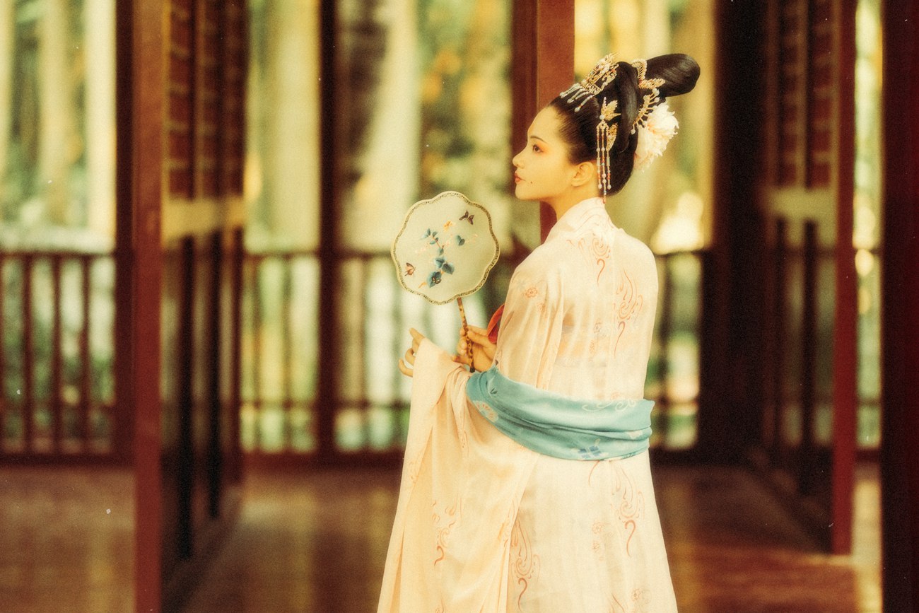 图片[23]-[YITUYU艺图语] 2021.08.27 花想容 媛媛 [27P] – 速更版-美库