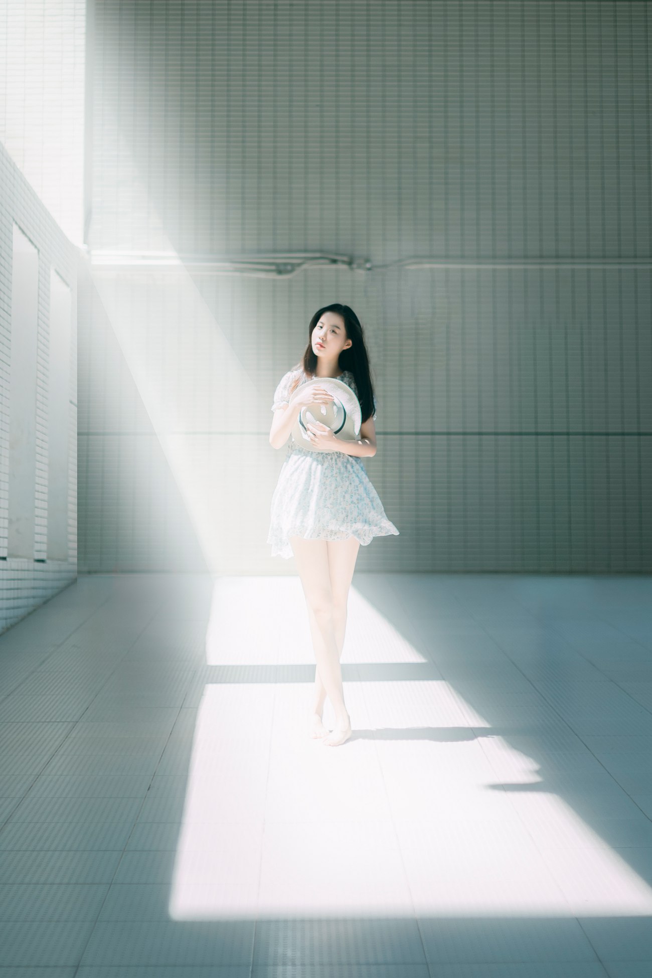 图片[29]-[YITUYU艺图语] 2021.08.27 夏の彼女 张潇云 [28P] – 速更版-美库