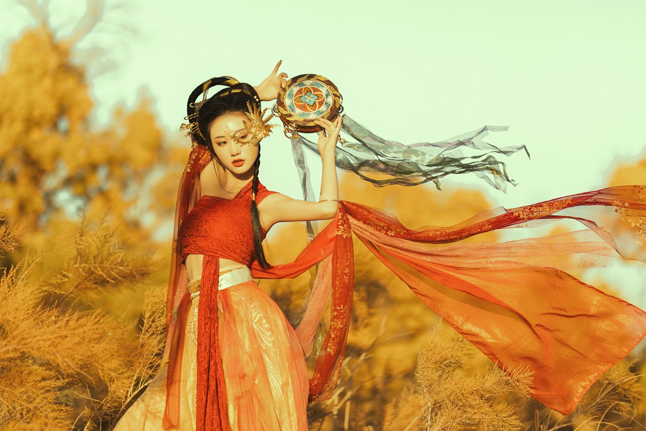 图片[22]-[YITUYU艺图语] 2021.08.28 胡杨之女 付兮子 [35P] – 速更版-美库