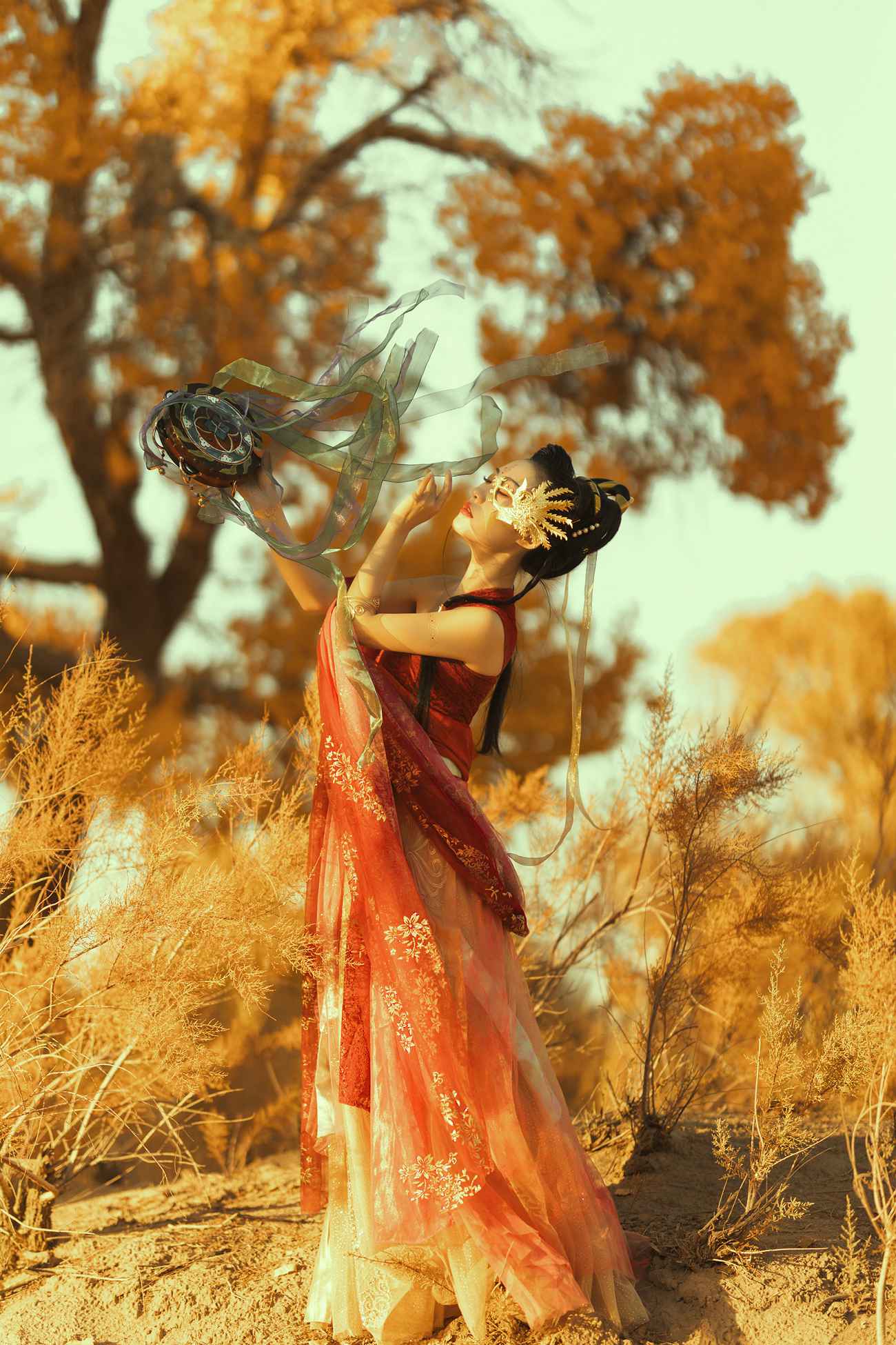 图片[23]-[YITUYU艺图语] 2021.08.28 胡杨之女 付兮子 [35P] – 速更版-美库