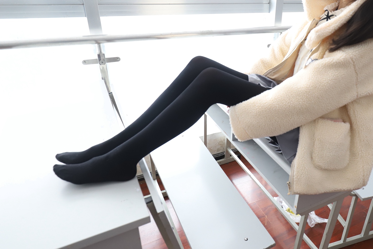 图片[48]-大西瓜爱牙膏-2019 4月活动 模特1（一） 黑厚 室内 [101P] – 速更版-美库