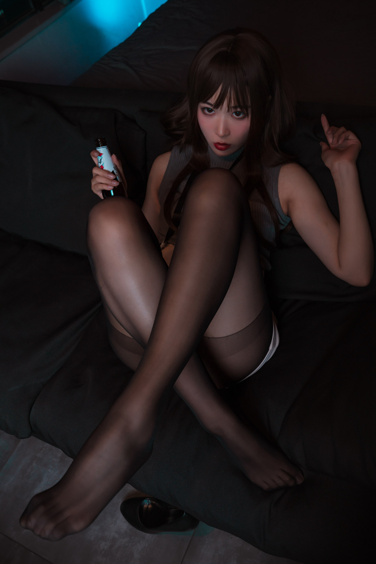 图片[25]-轩萧学姐 微醺喝醉了OL [46P] – 速更版-美库