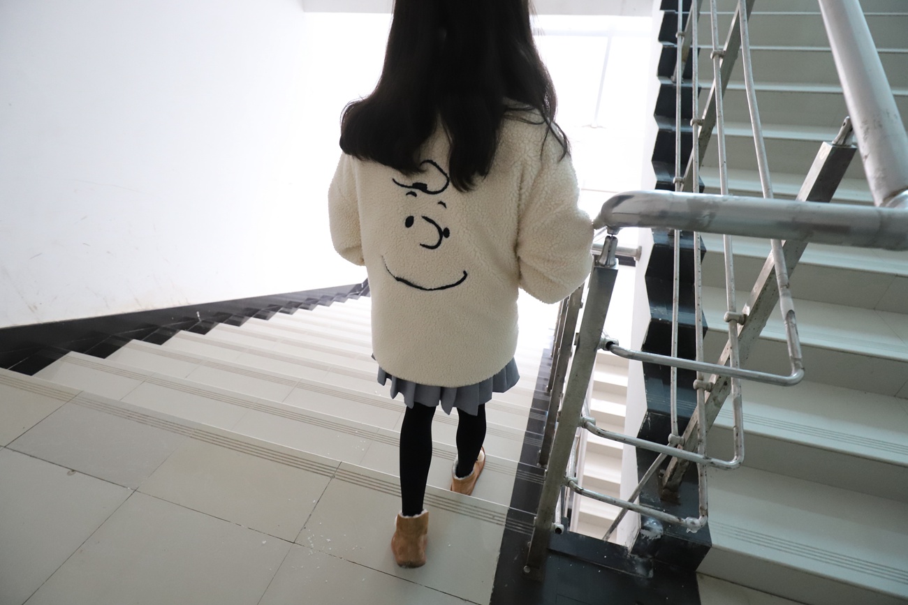 图片[14]-大西瓜爱牙膏-2019 4月活动 模特1（一） 黑厚 室外 [109P] – 速更版-美库