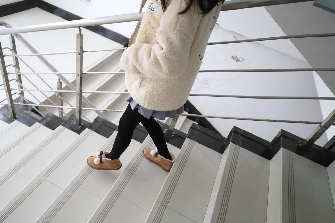 图片[17]-大西瓜爱牙膏-2019 4月活动 模特1（一） 黑厚 室外 [109P] – 速更版-美库