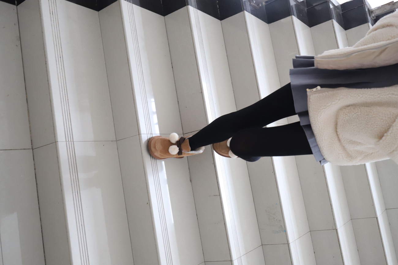 图片[33]-大西瓜爱牙膏-2019 4月活动 模特1（一） 黑厚 室外 [109P] – 速更版-美库