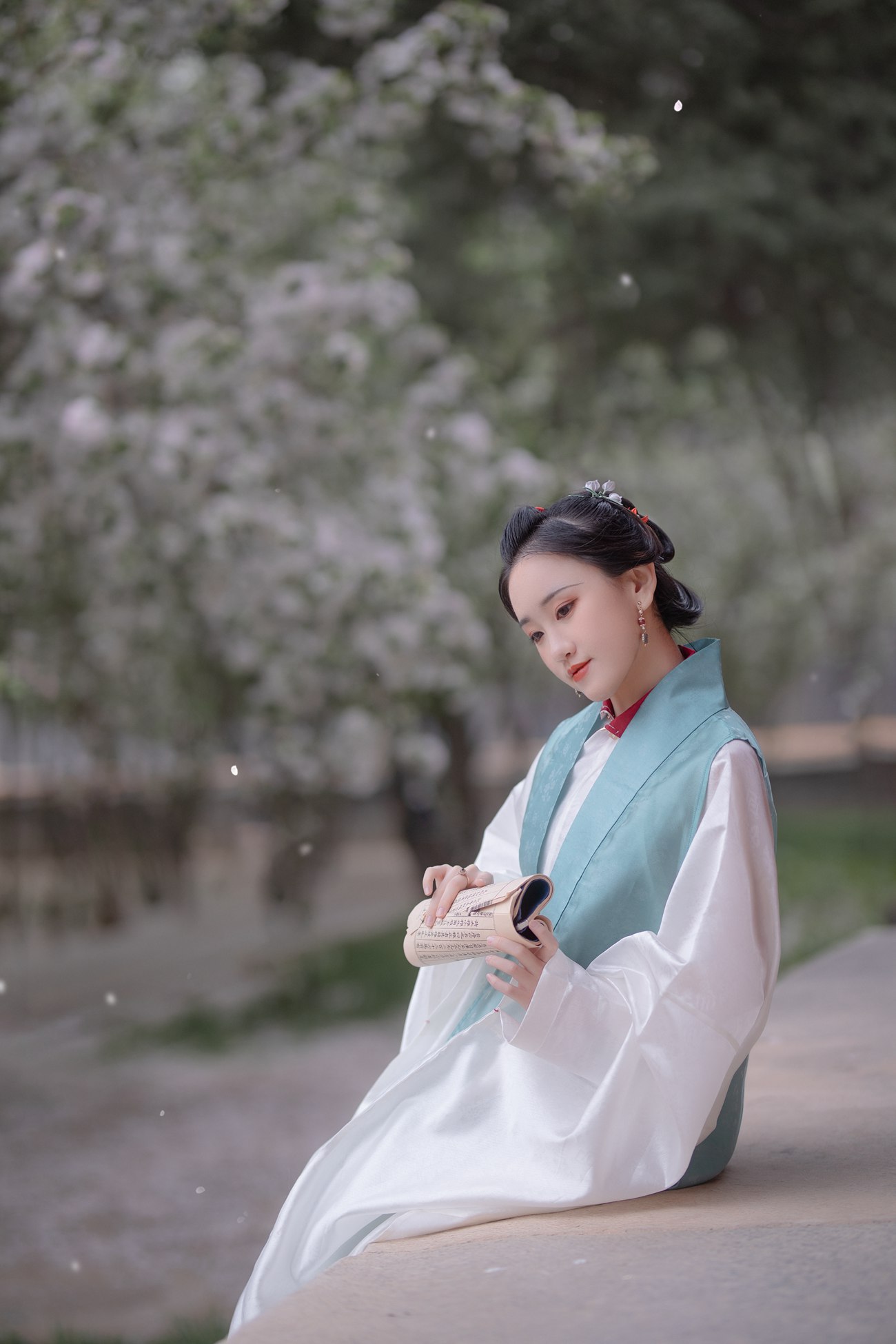 图片[17]-[YITUYU艺图语] 2021.08.30 花想容 晴空 [24P] – 速更版-美库