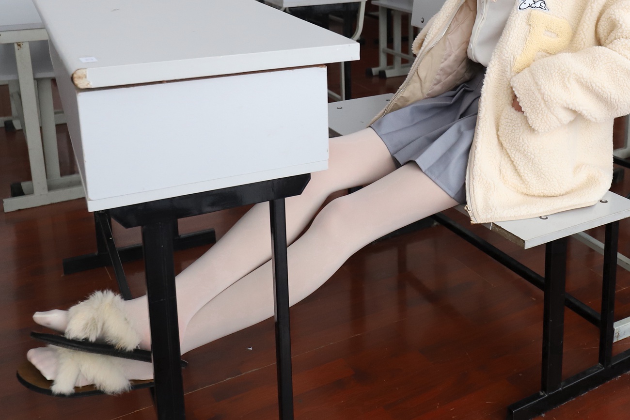 图片[128]-大西瓜爱牙膏-2019 4月活动 模特1（一） 室内白(1)[132P] – 速更版-美库