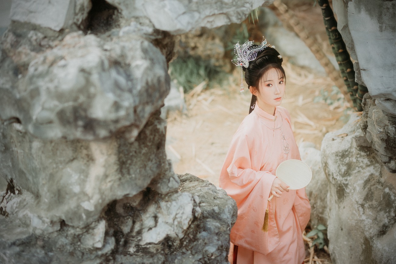 图片[12]-[YITUYU艺图语] 2021.08.31 独酌 七屿 [32P] – 速更版-美库