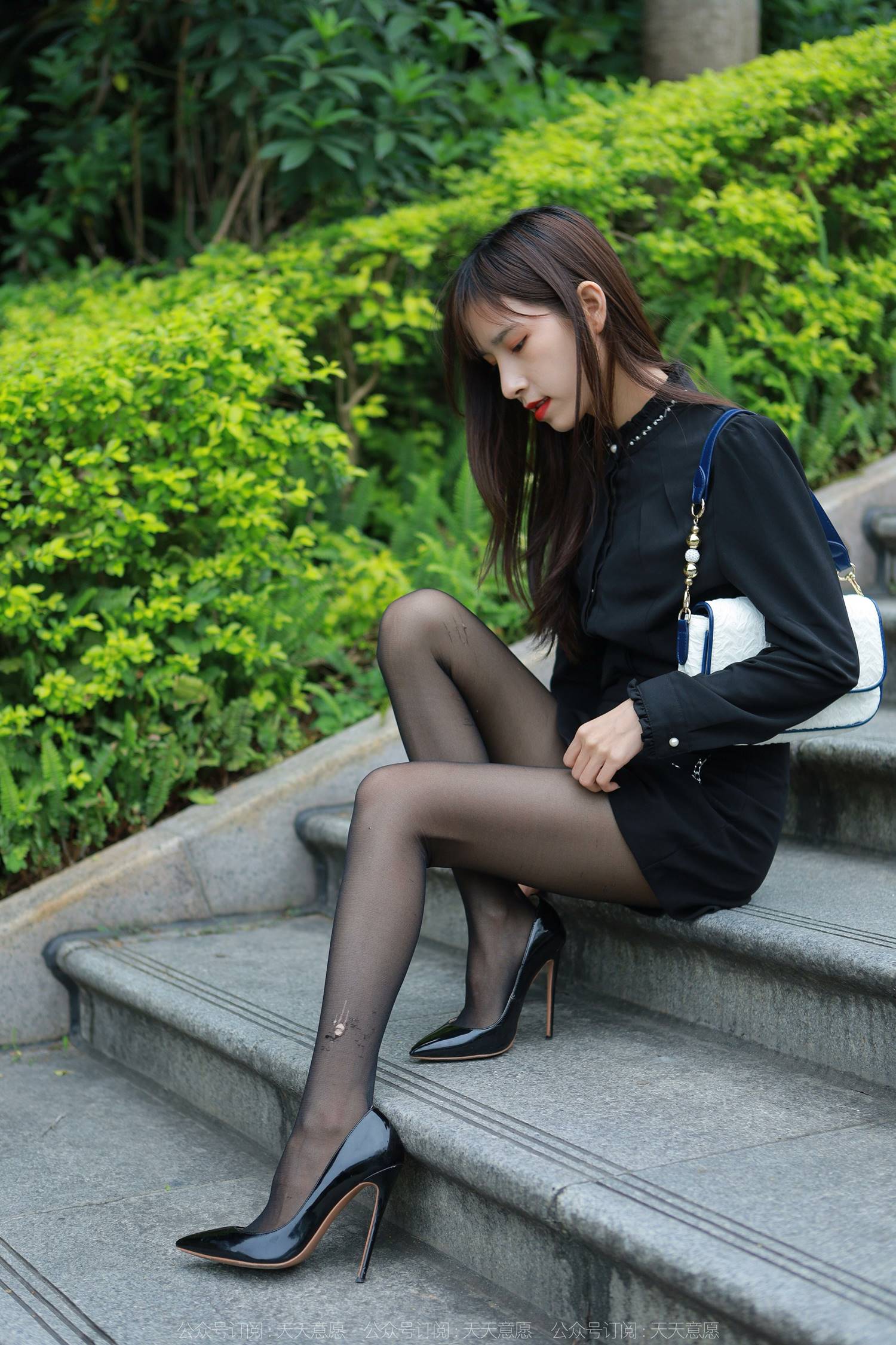 图片[31]-[IESS异思趣向] 耽丝 220324美子的红唇嘿丝 [89P] – 速更版-美库