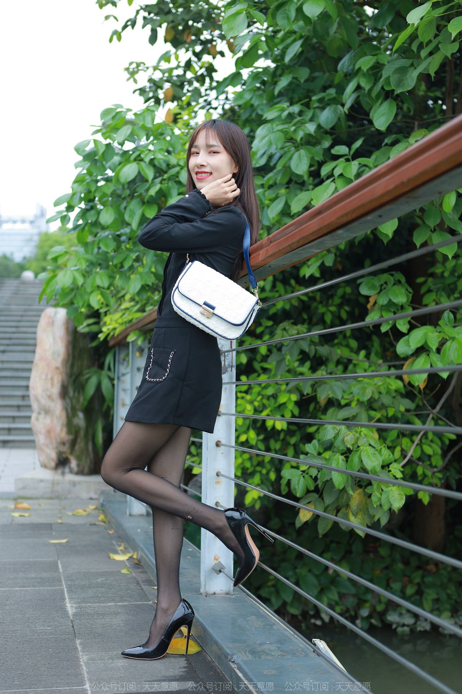 图片[69]-[IESS异思趣向] 耽丝 220324美子的红唇嘿丝 [89P] – 速更版-美库