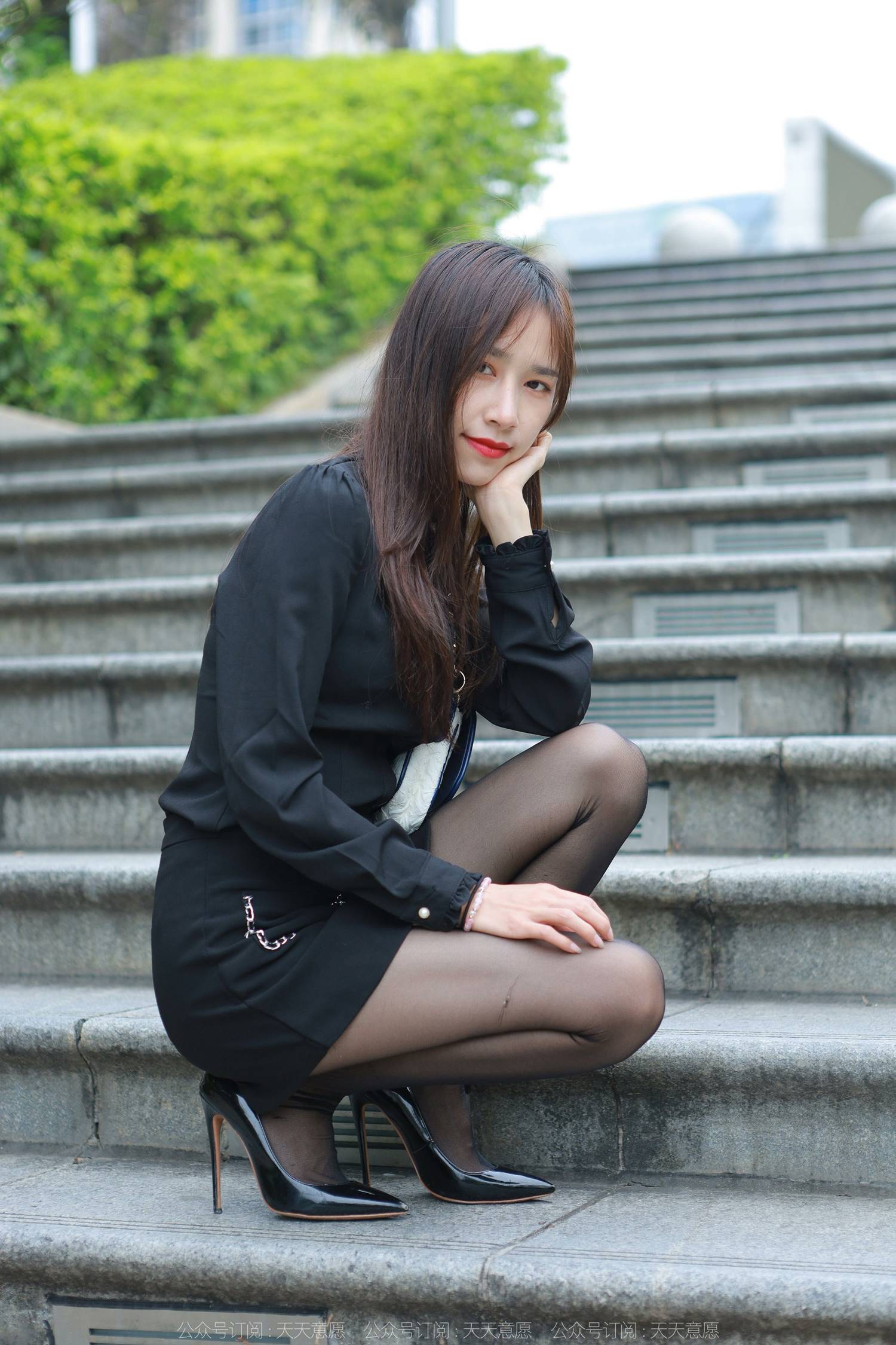 图片[88]-[IESS异思趣向] 耽丝 220324美子的红唇嘿丝 [89P] – 速更版-美库