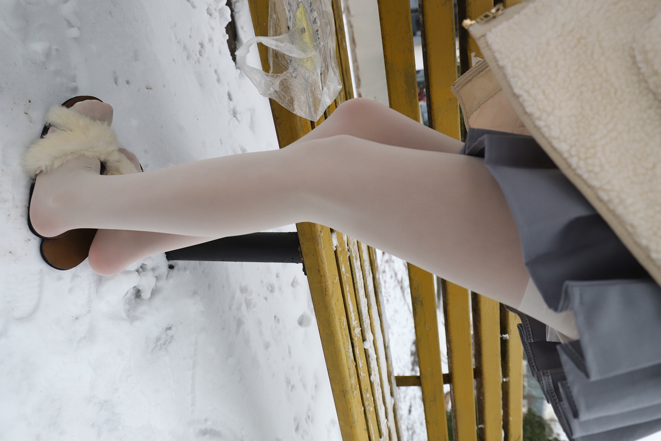 图片[82]-大西瓜爱牙膏-2019 4月活动 模特1（一） 室外白 (1)[117P] – 速更版-美库