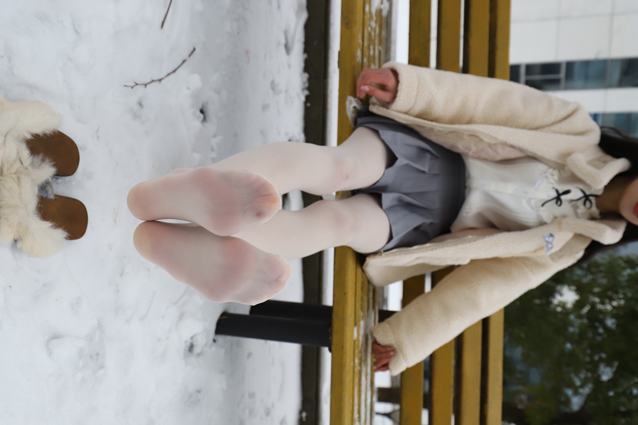 图片[107]-大西瓜爱牙膏-2019 4月活动 模特1（一） 室外白 (1)[117P] – 速更版-美库