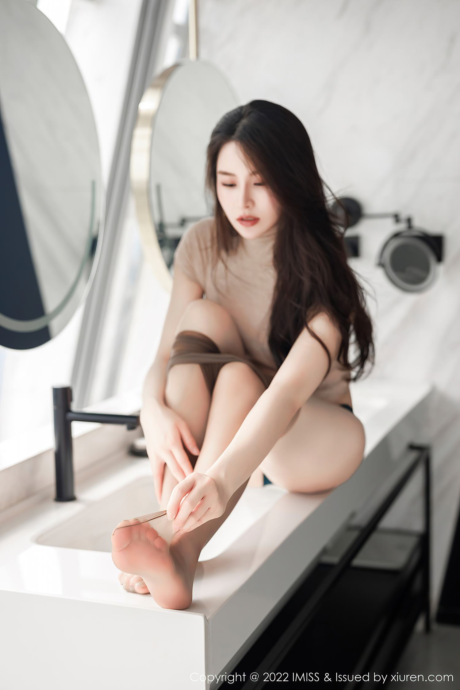 图片[27]-[IMISS爱蜜社] 2022.07.25 VOL.692 Vanessa 丝袜美腿[47P] – 速更版-美库