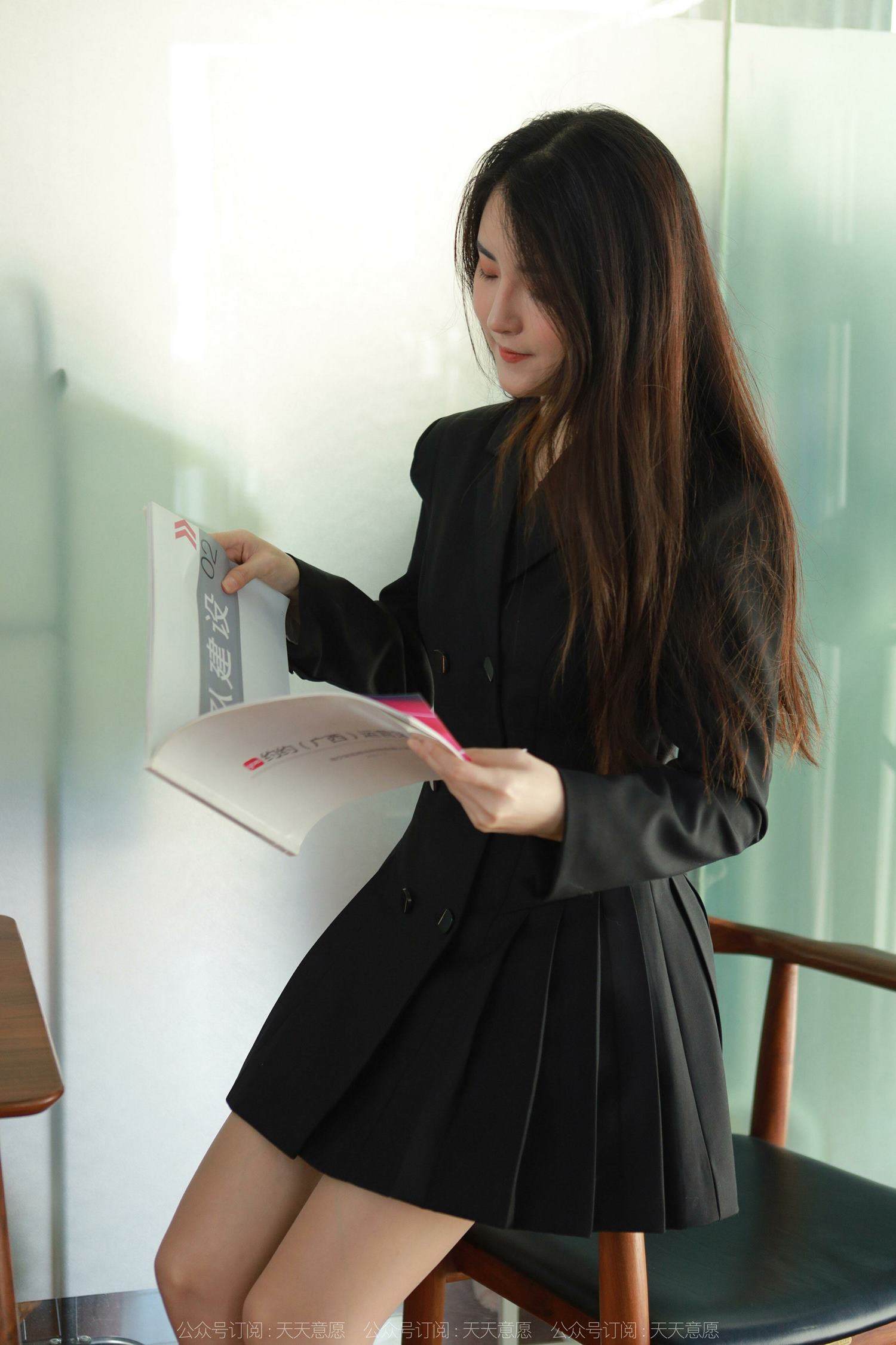 图片[14]-[IESS异思趣向] 2022.04.20 丝享家1065：小宝《黑色百褶裙》[79P] – 速更版-美库