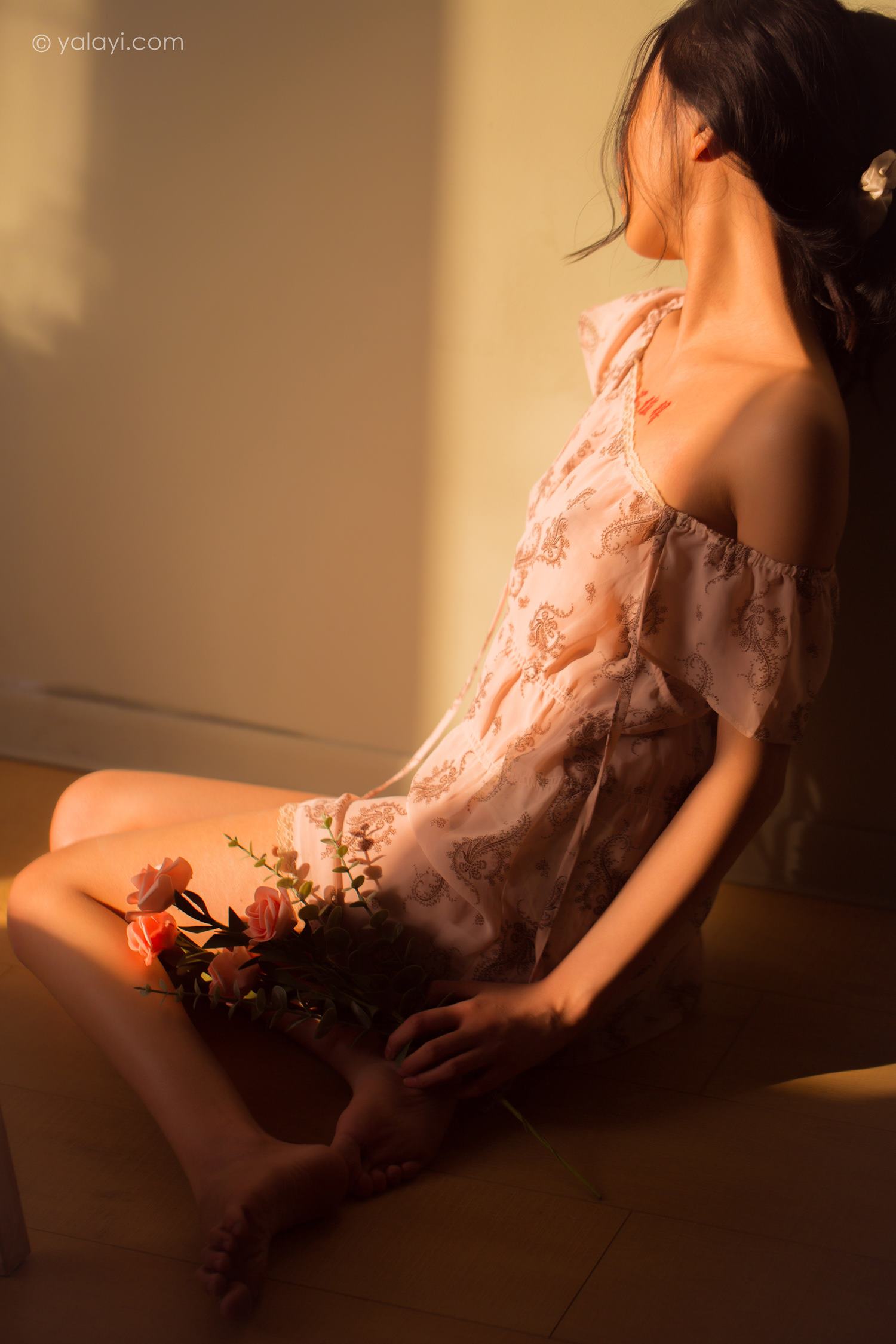 图片[34]-[YALAYI雅拉伊]2022.08.01 NO.960 暂时的花儿 橘子[46+1P] – 速更版-美库