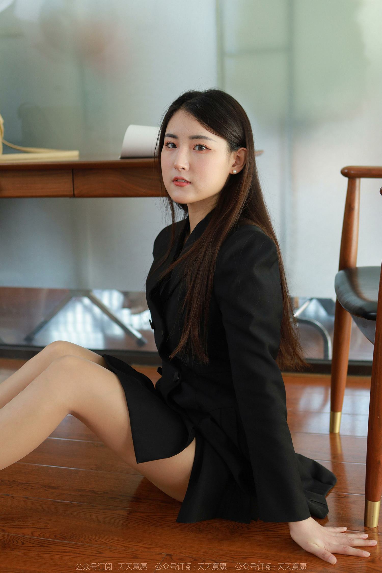 图片[51]-[IESS异思趣向] 2022.04.20 丝享家1065：小宝《黑色百褶裙》[79P] – 速更版-美库