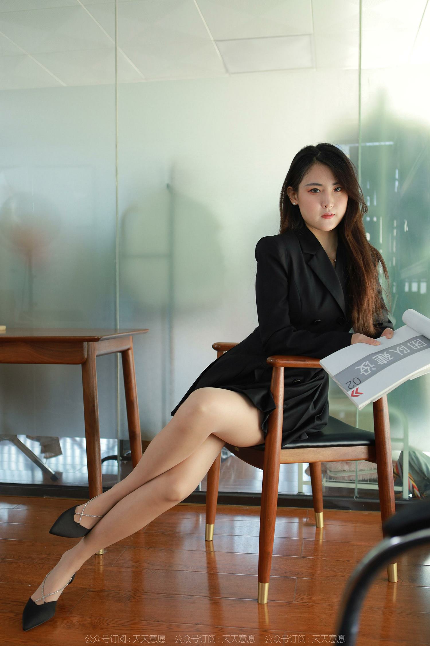 图片[70]-[IESS异思趣向] 2022.04.20 丝享家1065：小宝《黑色百褶裙》[79P] – 速更版-美库