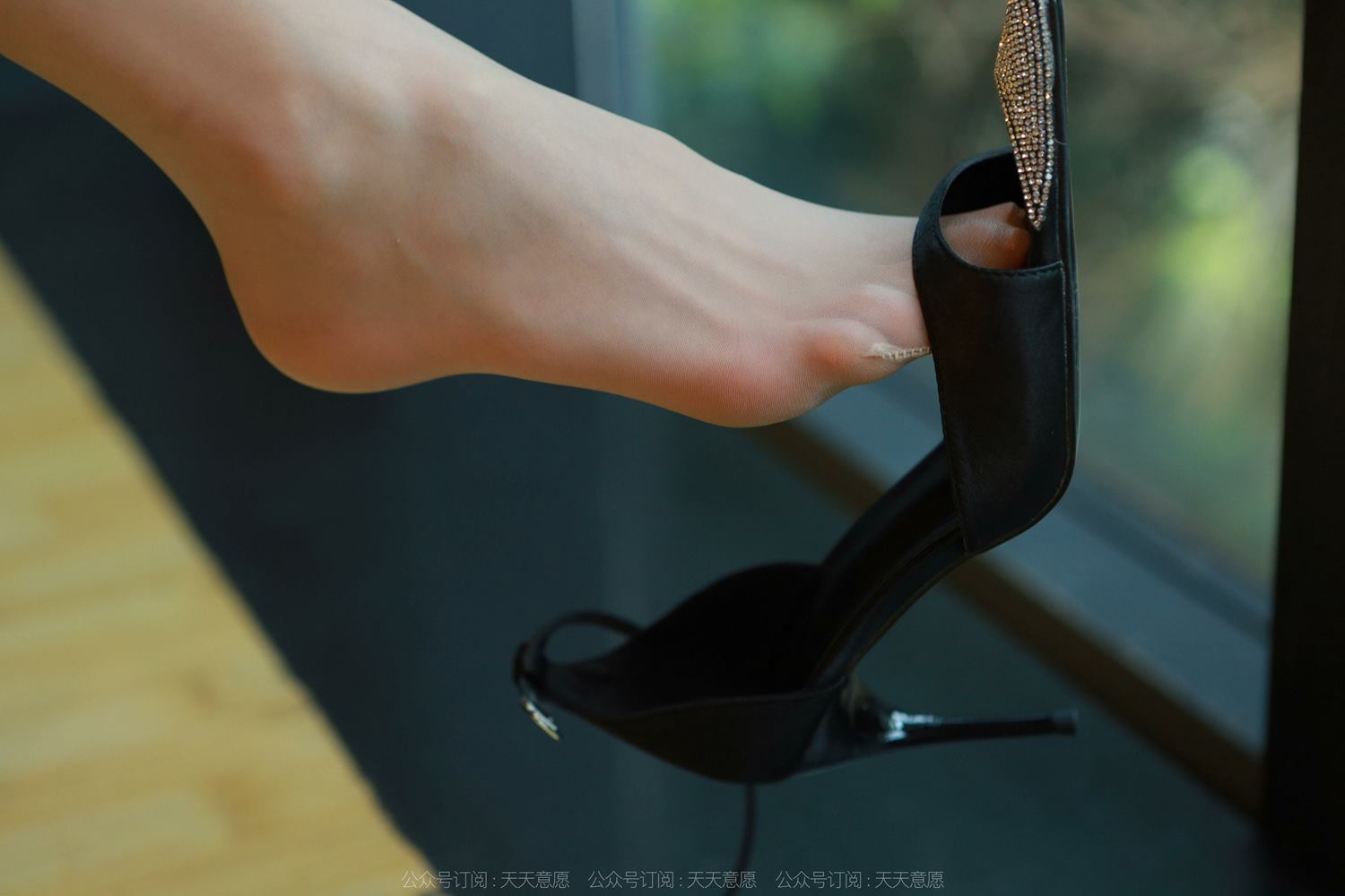 图片[31]-[IESS异思趣向] 耽丝 220329小六超短百褶裙 [94P] – 速更版-美库