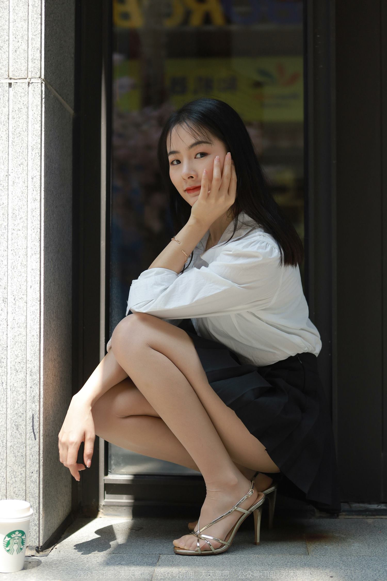 图片[35]-[IESS异思趣向] 耽丝 220329新人报道 小金 [88P] – 速更版-美库