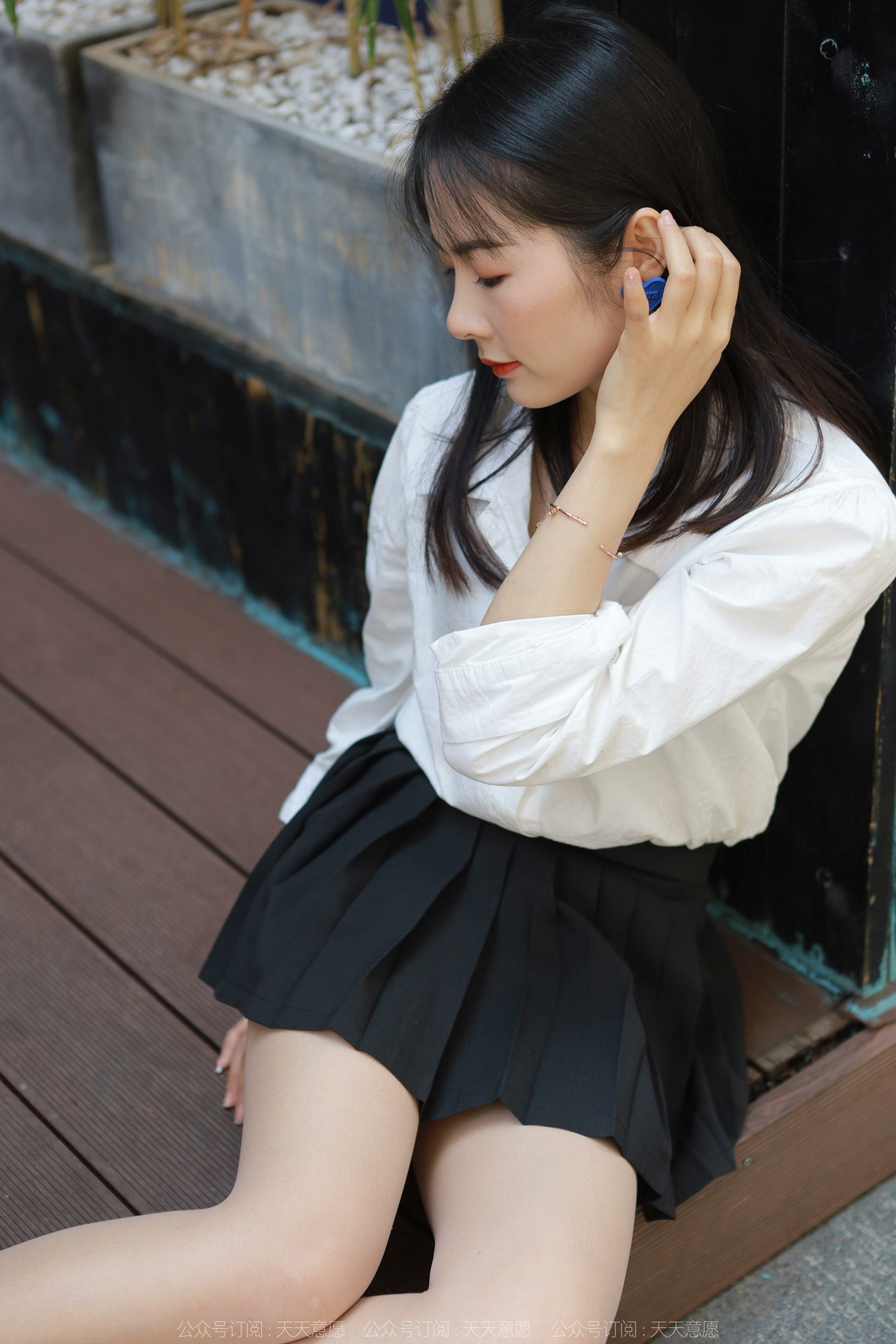 图片[73]-[IESS异思趣向] 耽丝 220329新人报道 小金 [88P] – 速更版-美库