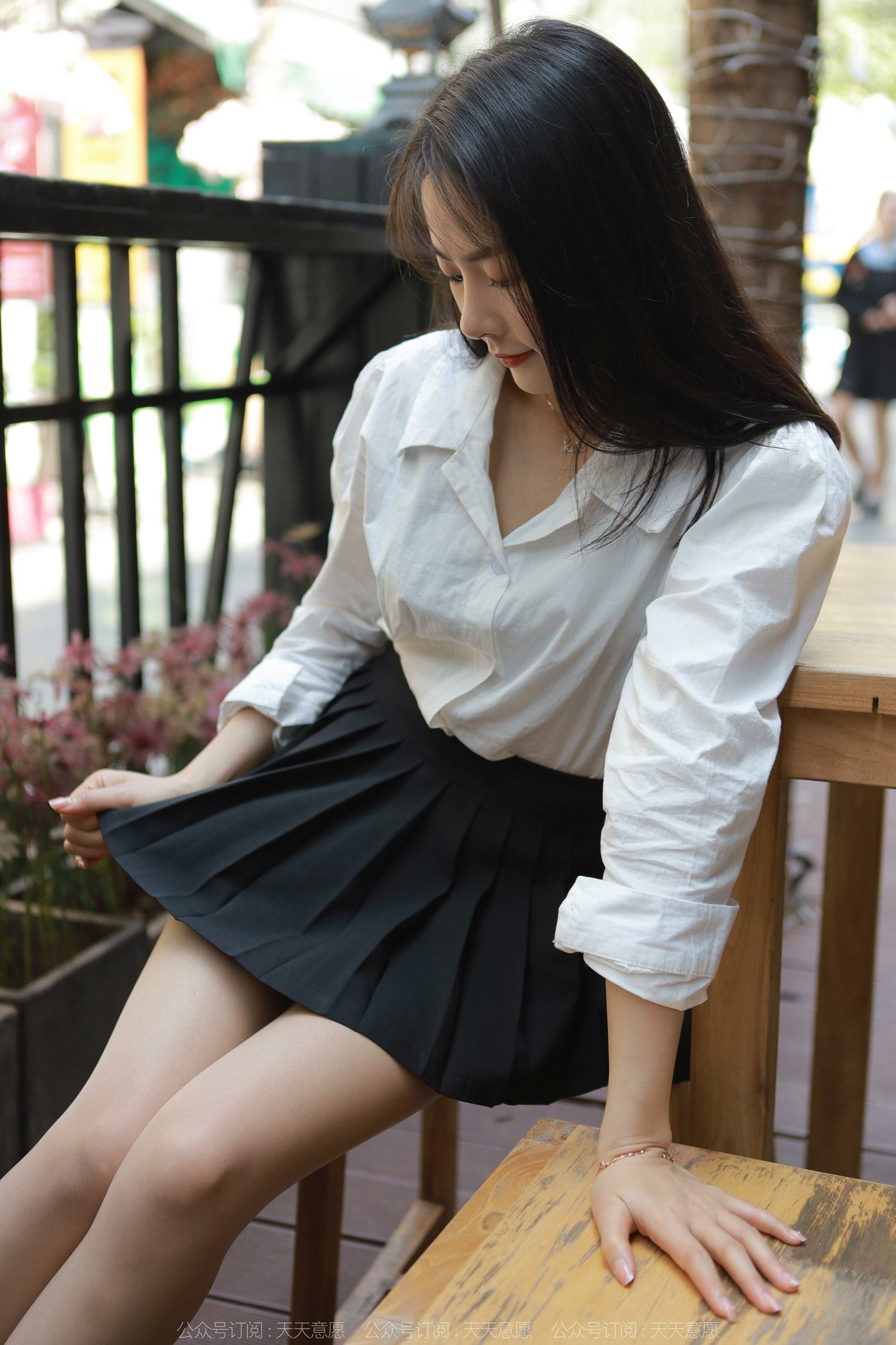 图片[84]-[IESS异思趣向] 耽丝 220329新人报道 小金 [88P] – 速更版-美库